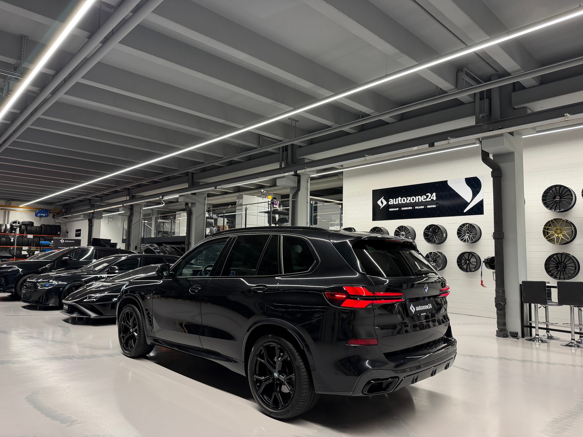 BMW X5 30d xDrive SAG *M Sport*CH-Auto*Facelift*Panorama-Glasdach*Garantie*BMW Servicegepflegt*-image-10