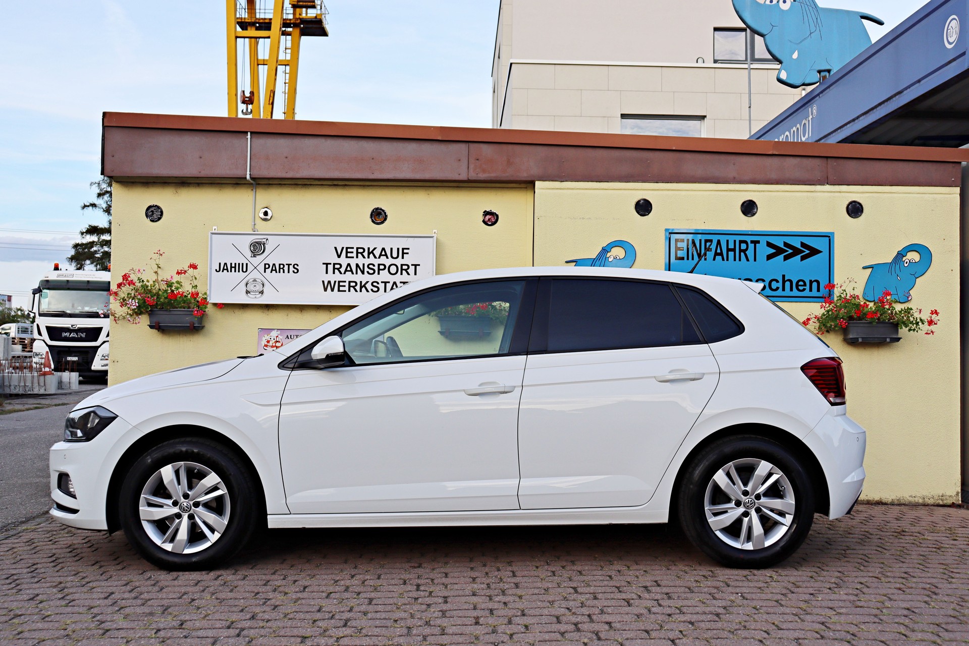 VW Polo 1.0 TSI BMT Comfortline-showroom-element-1