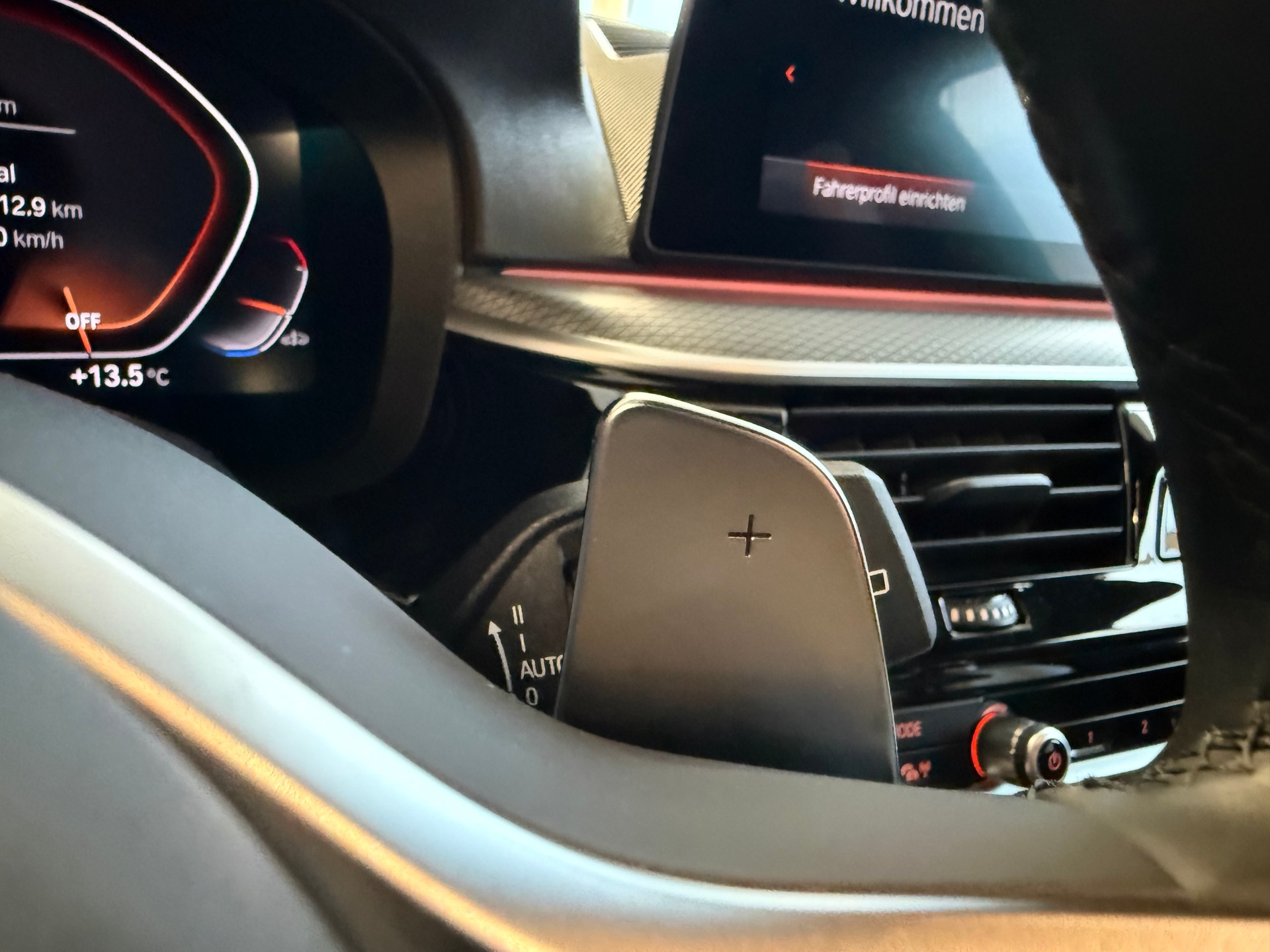 BMW 540i xDrive Touring M Sportpaket Steptronic-image-10