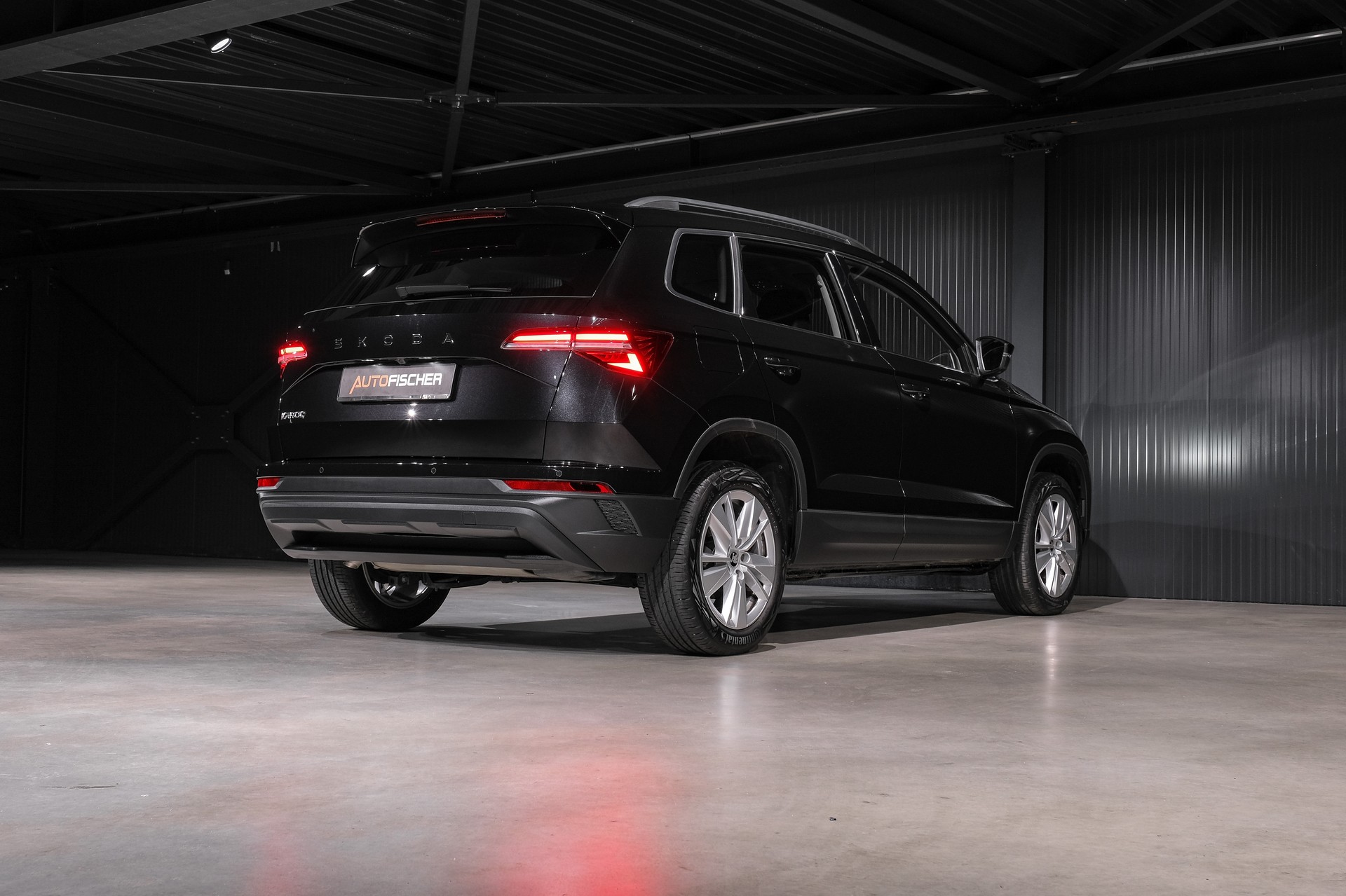 SKODA Karoq 1.5 TSI Top Selection DSG-image-6