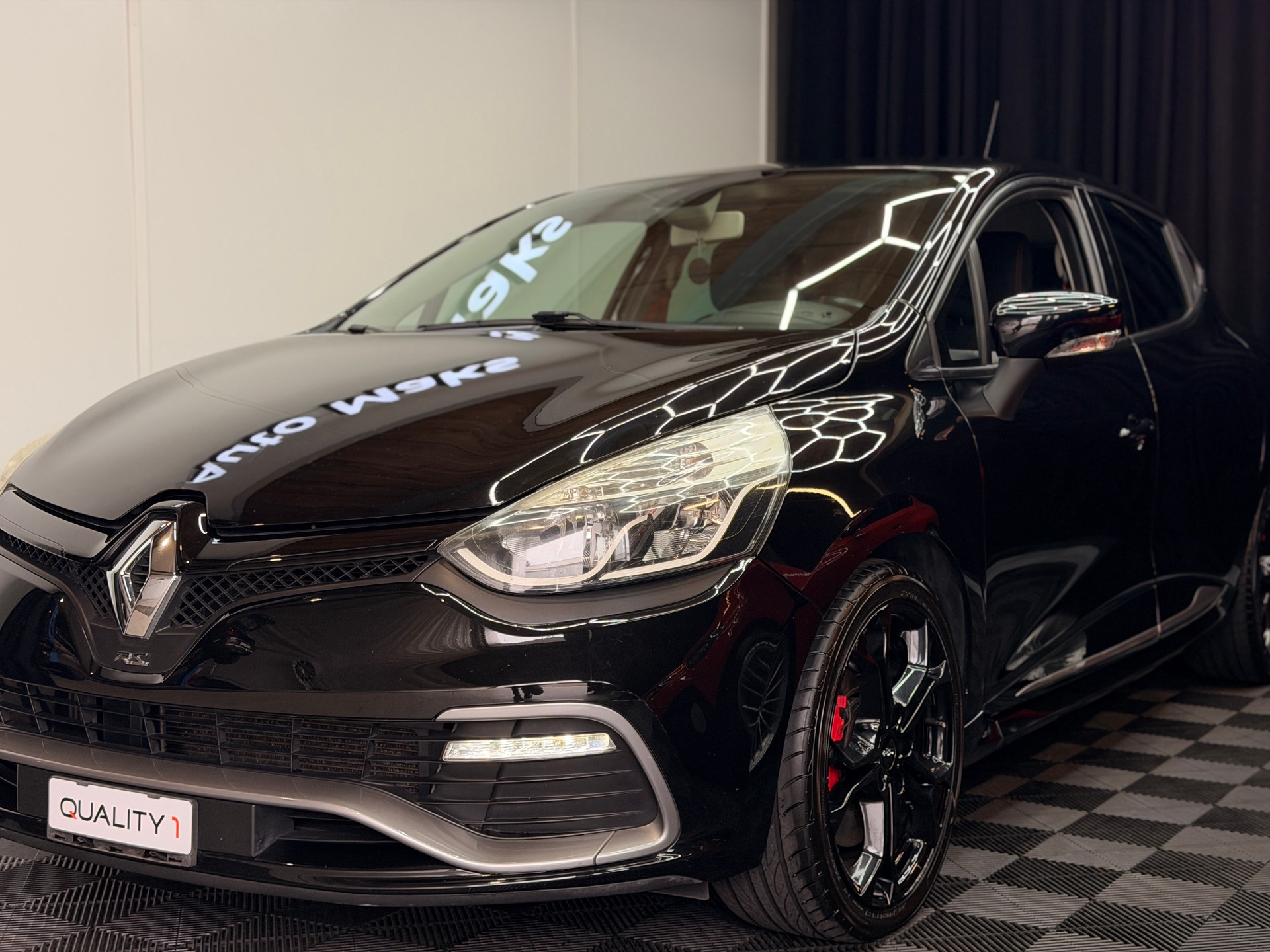 RENAULT Clio 1.6 T RS 200 EDC-showroom-element-2