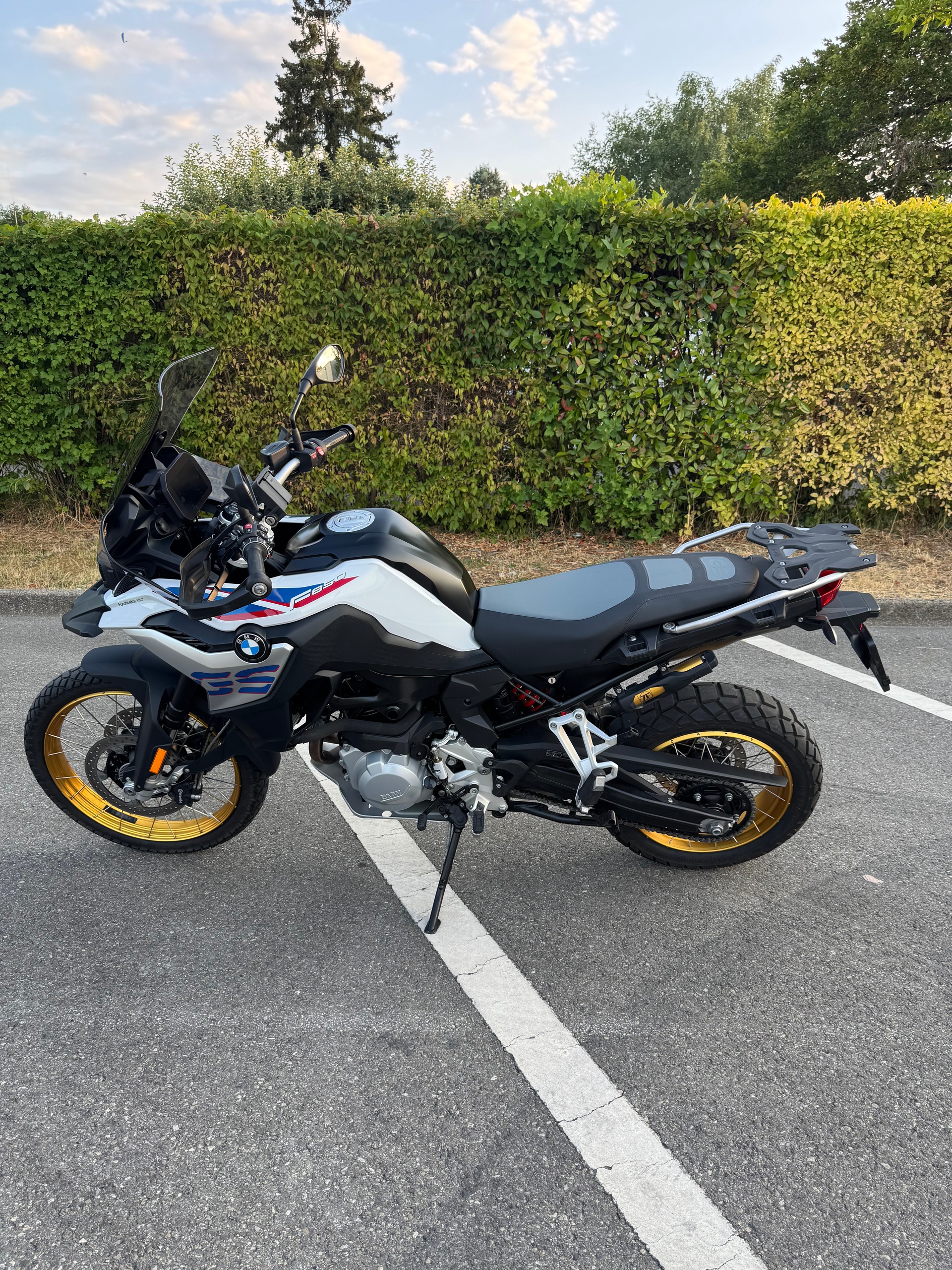 BMW F 850 GS ABS (35kW)-image-2