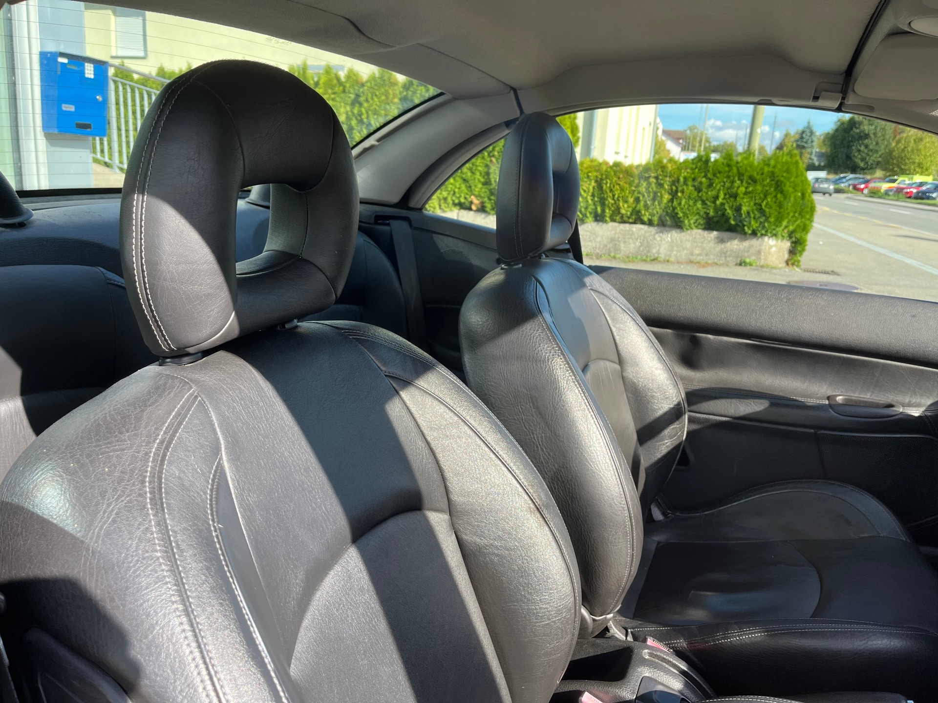 PEUGEOT 206 CC 1.6 HDI Sport-image-4