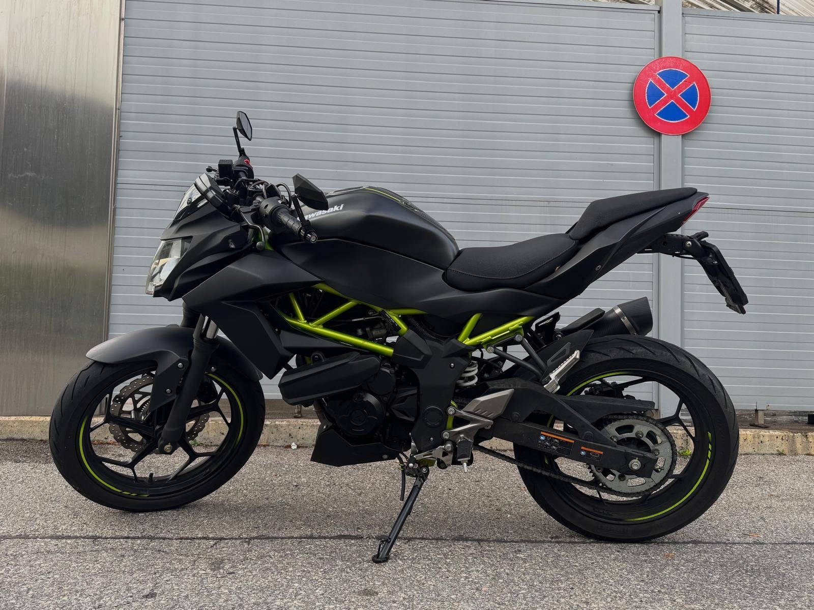 KAWASAKI Z 125-image-0