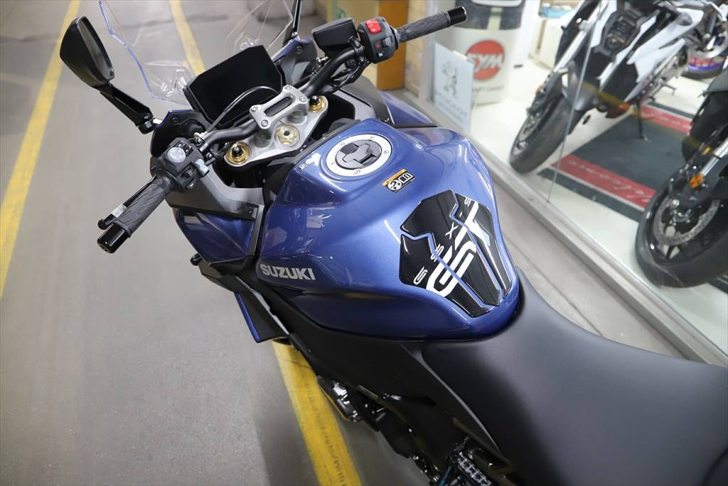SUZUKI GSX-S 1000 GT Travel-image-6