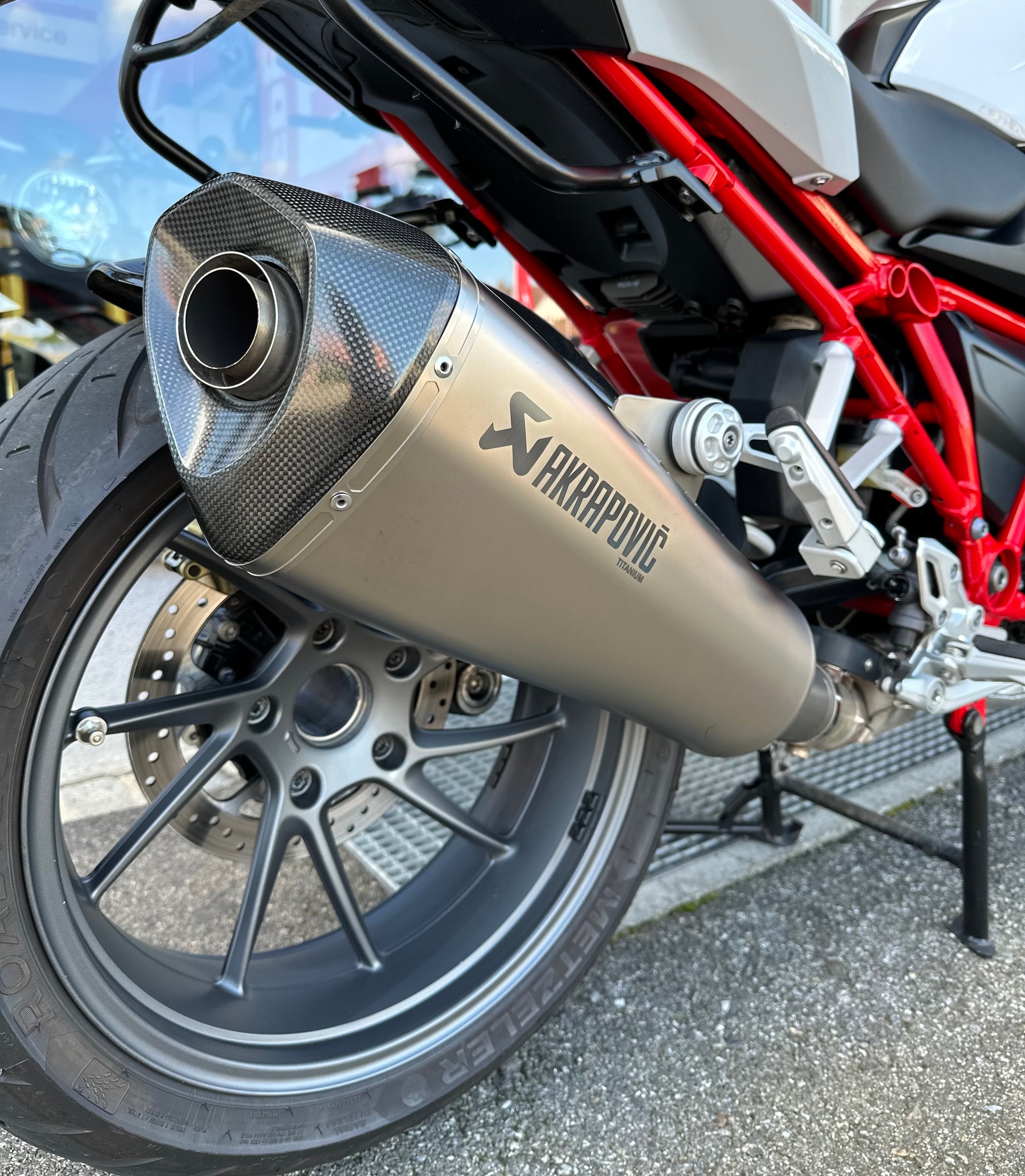 BMW R 1200 R ABS-image-9