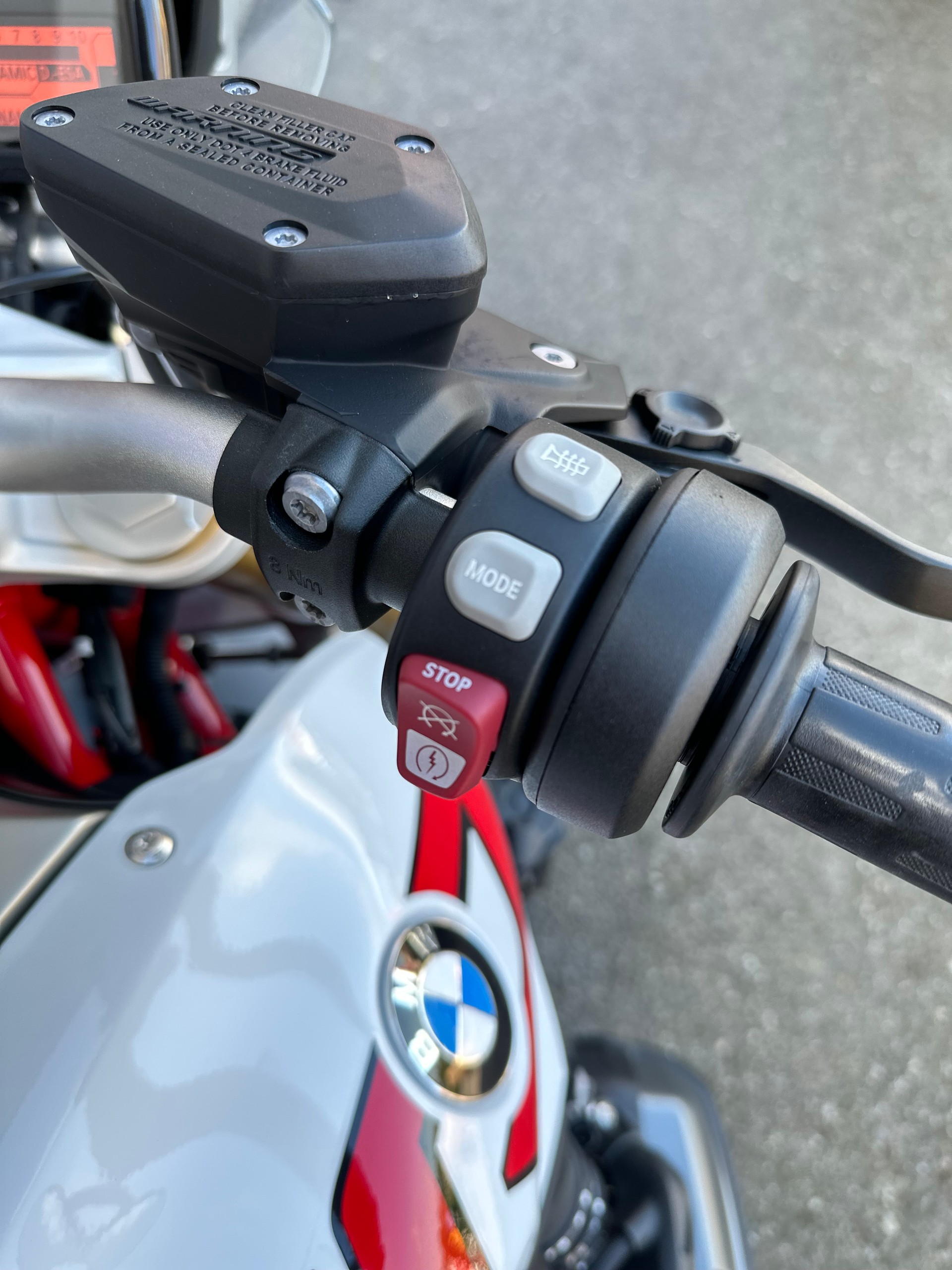 BMW R 1200 R ABS-image-11