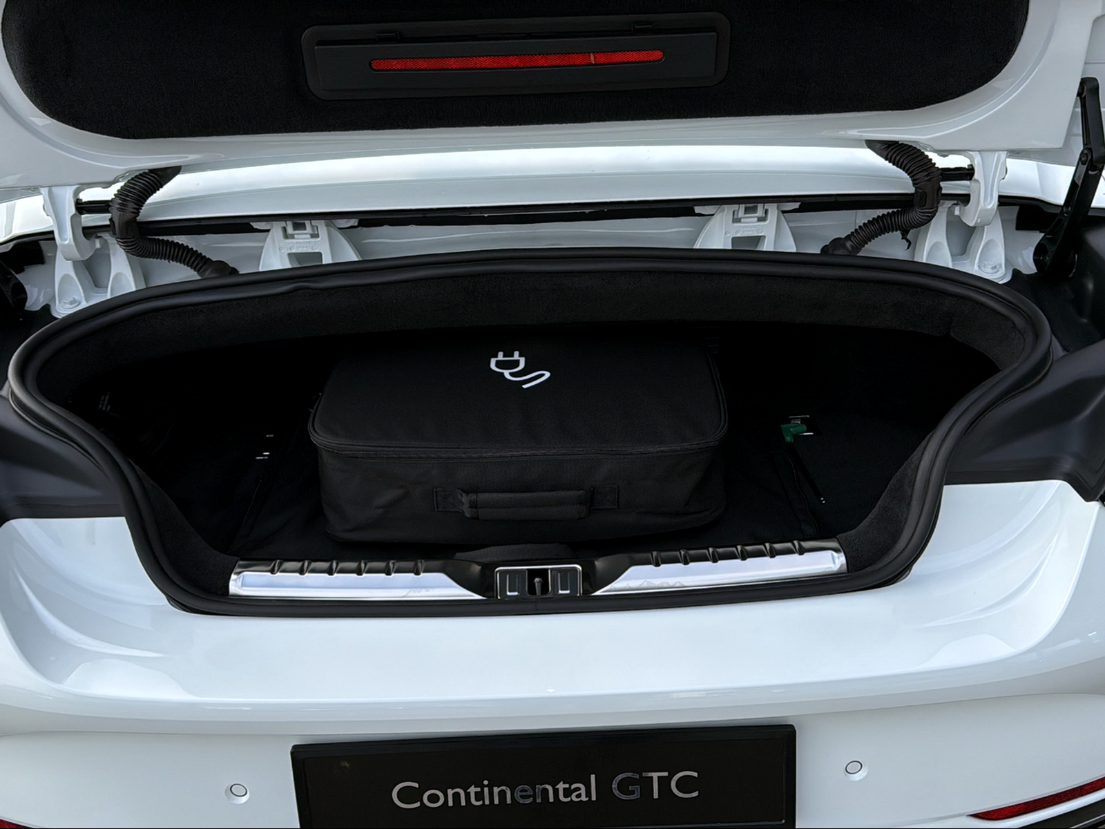 BENTLEY Continental GTC 4.0 V8 PHEV Speed-image-9