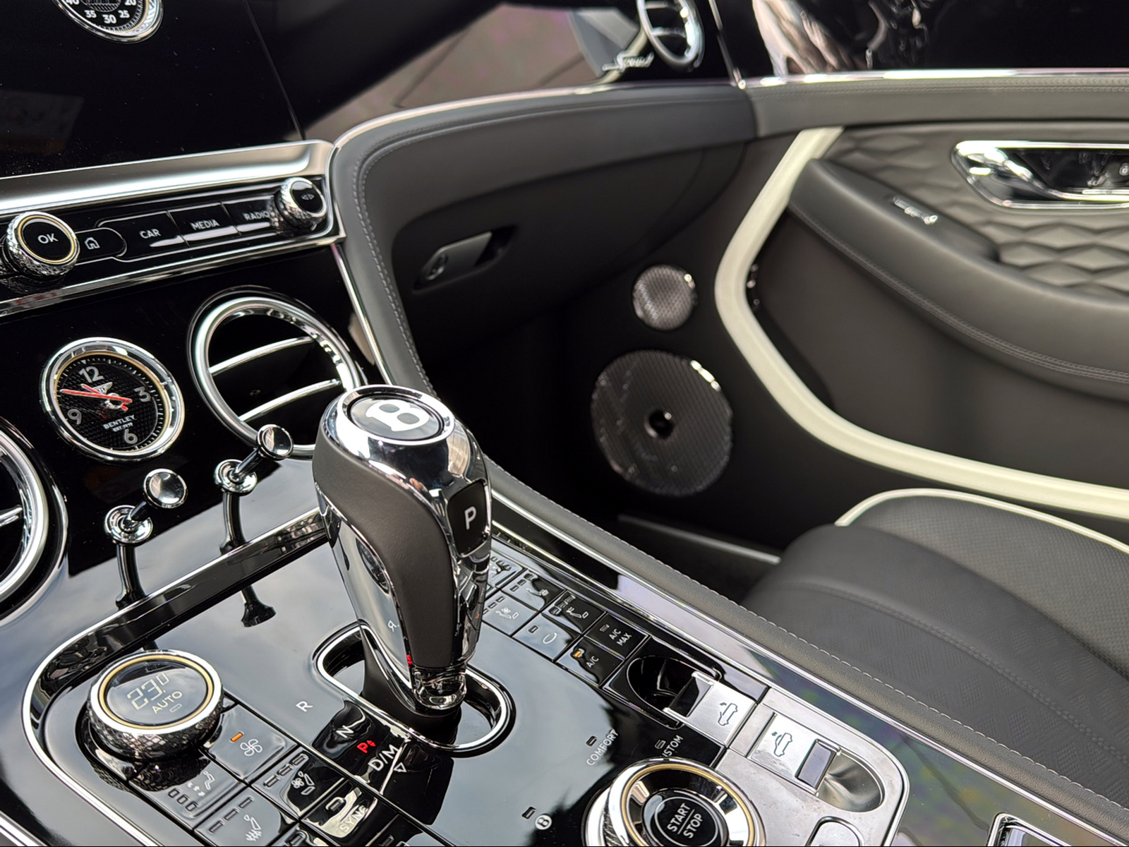 BENTLEY Continental GTC 4.0 V8 PHEV Speed-image-14
