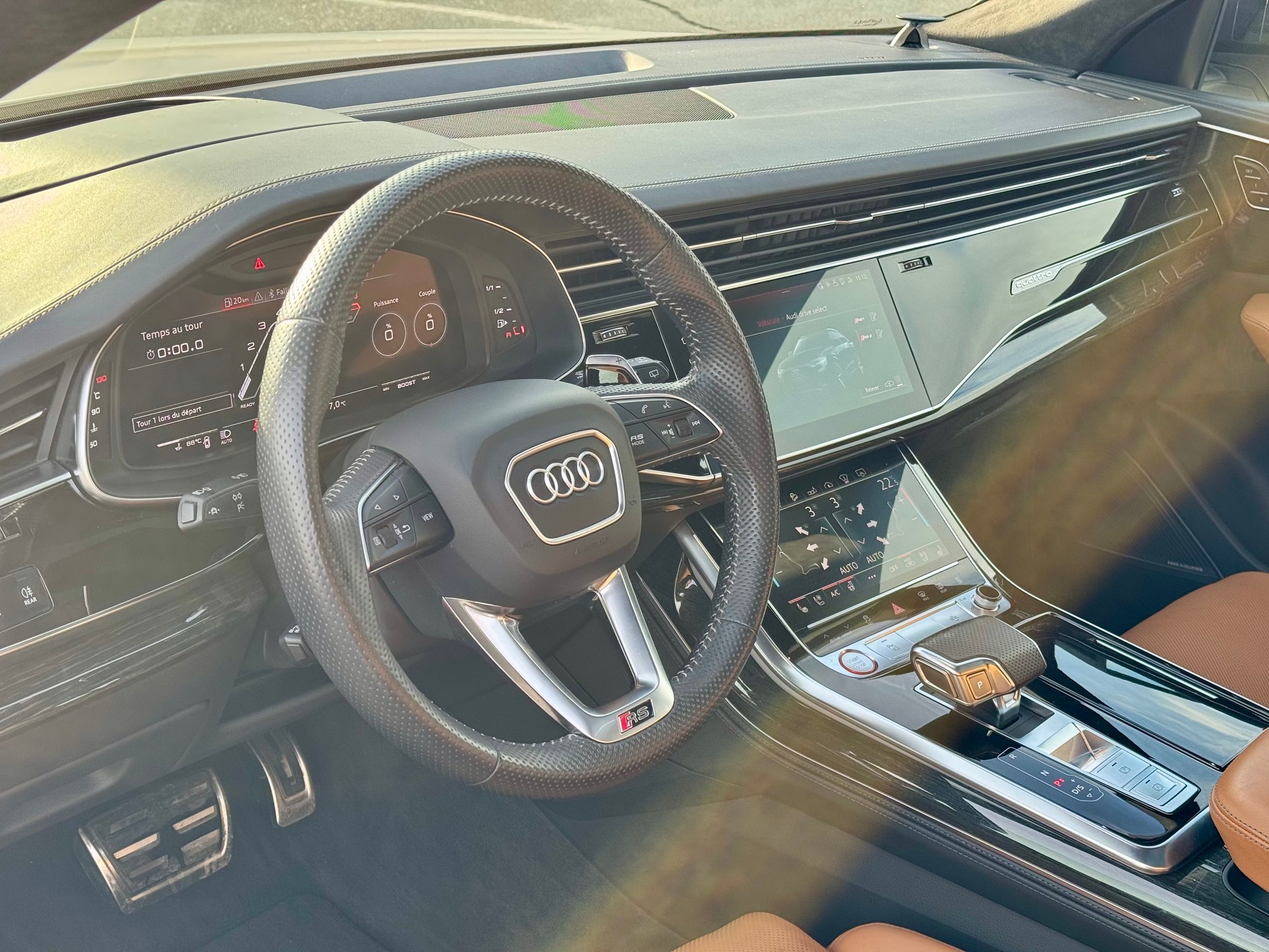 AUDI RSQ8 quattro tiptronic-image-5