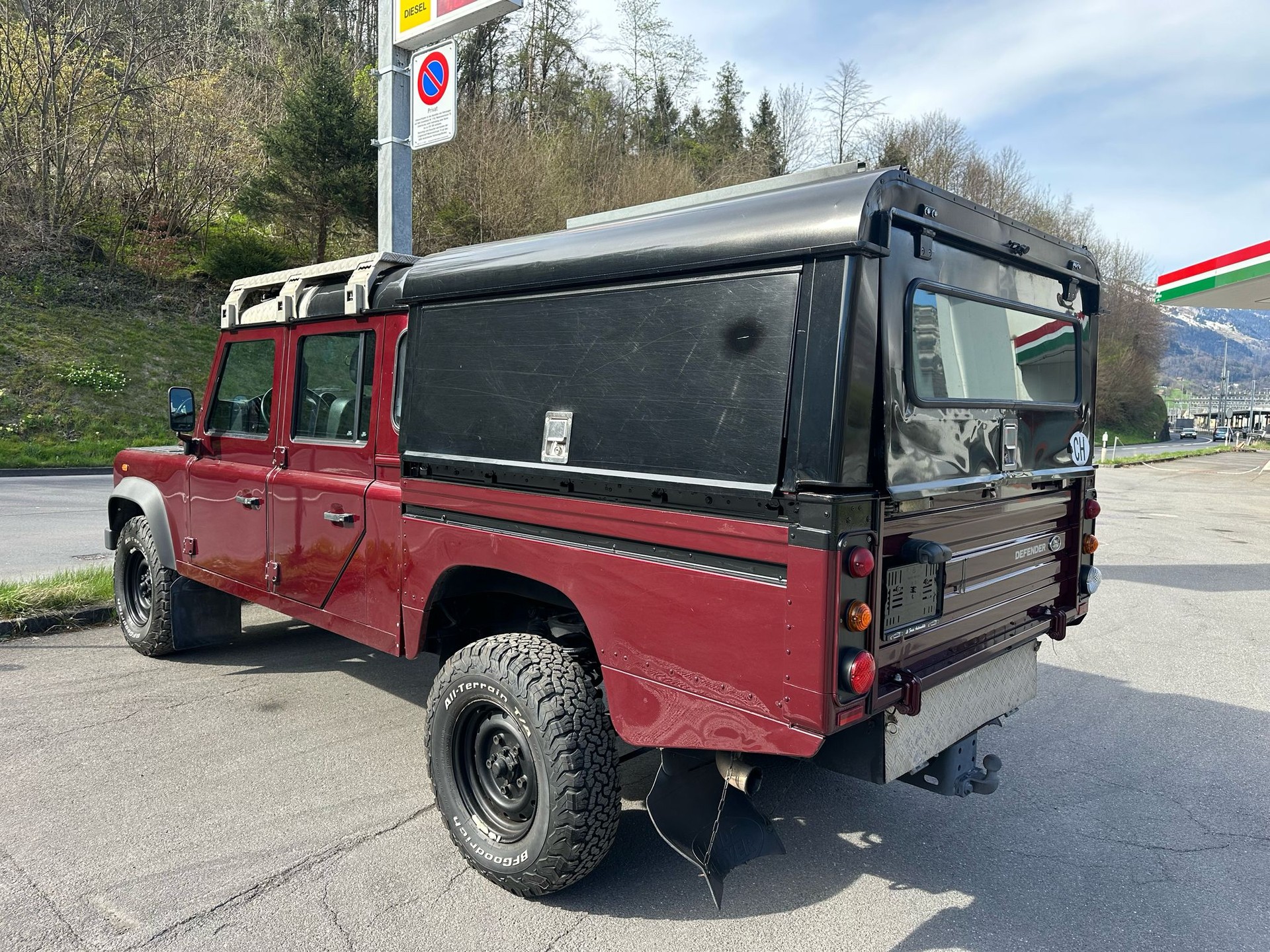 LAND ROVER Defender 130 2.2 TD4 DC High Capacity Pick Up-image-6