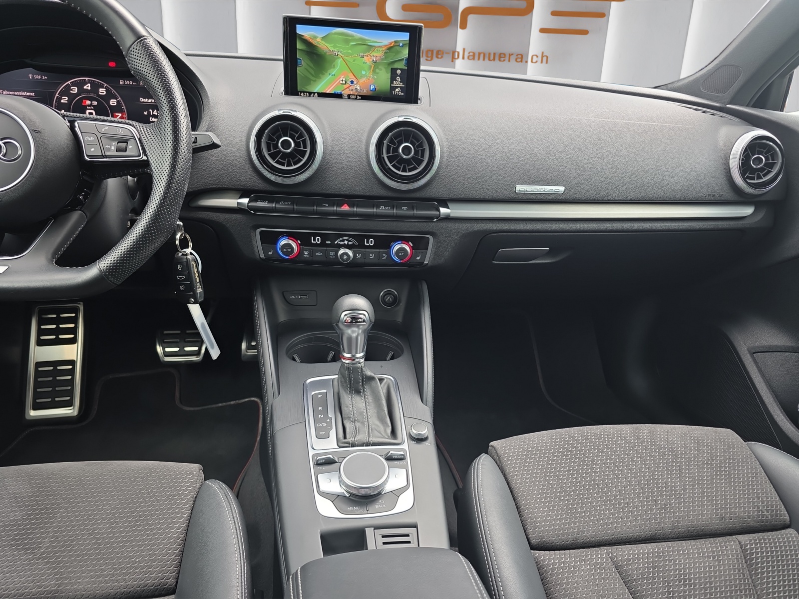 AUDI S3 Sportback 2.0 T FSI quattro S-Tronic-image-9