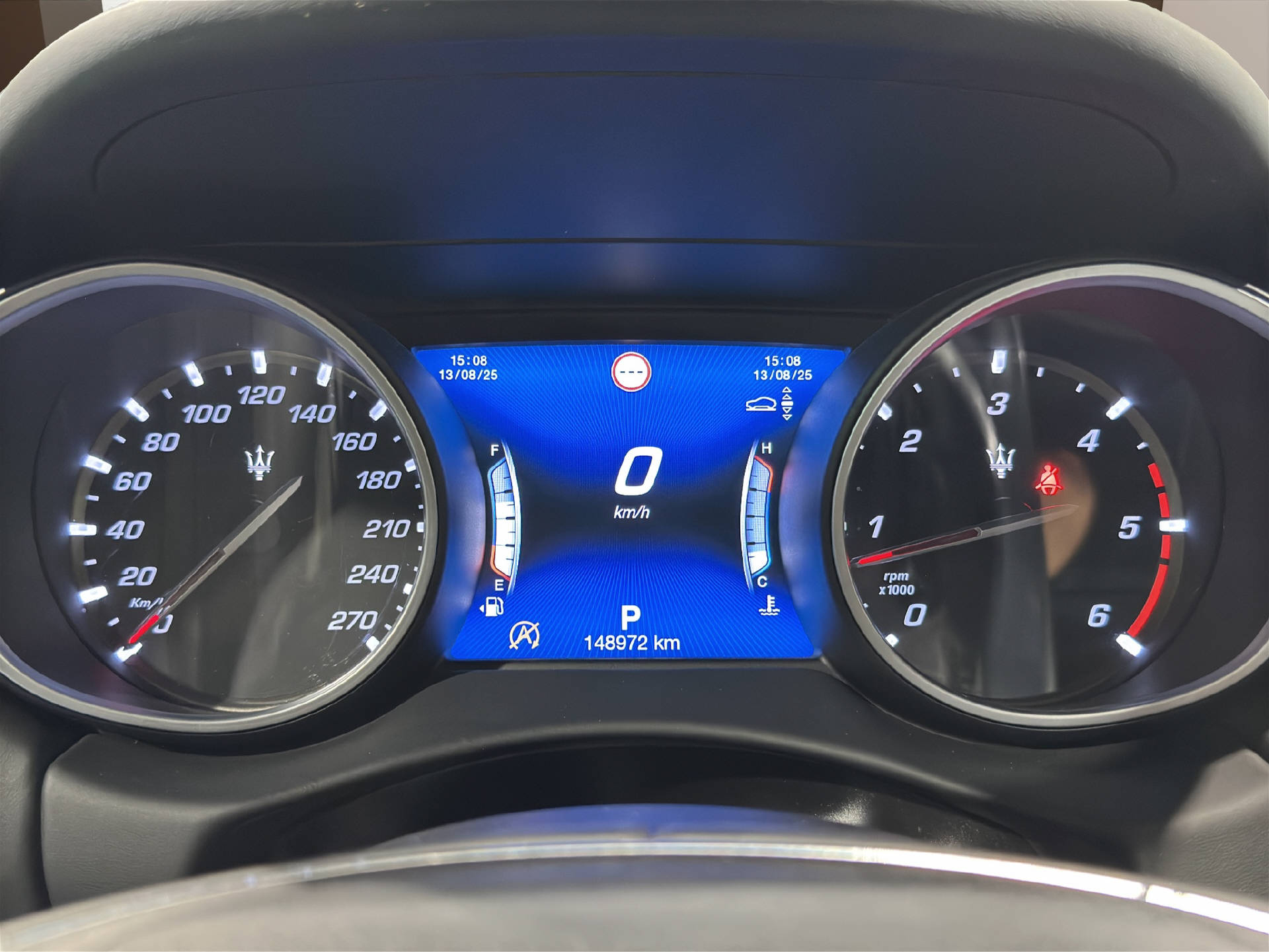 MASERATI Levante 3.0 V6 D-image-10