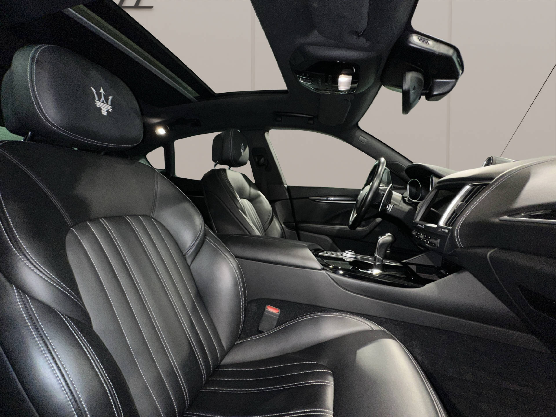 MASERATI Levante 3.0 V6 D-image-15