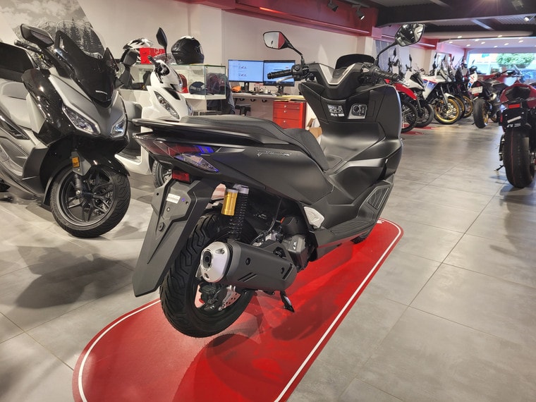HONDA PCX 125 DX TFT. connectivity-image-2