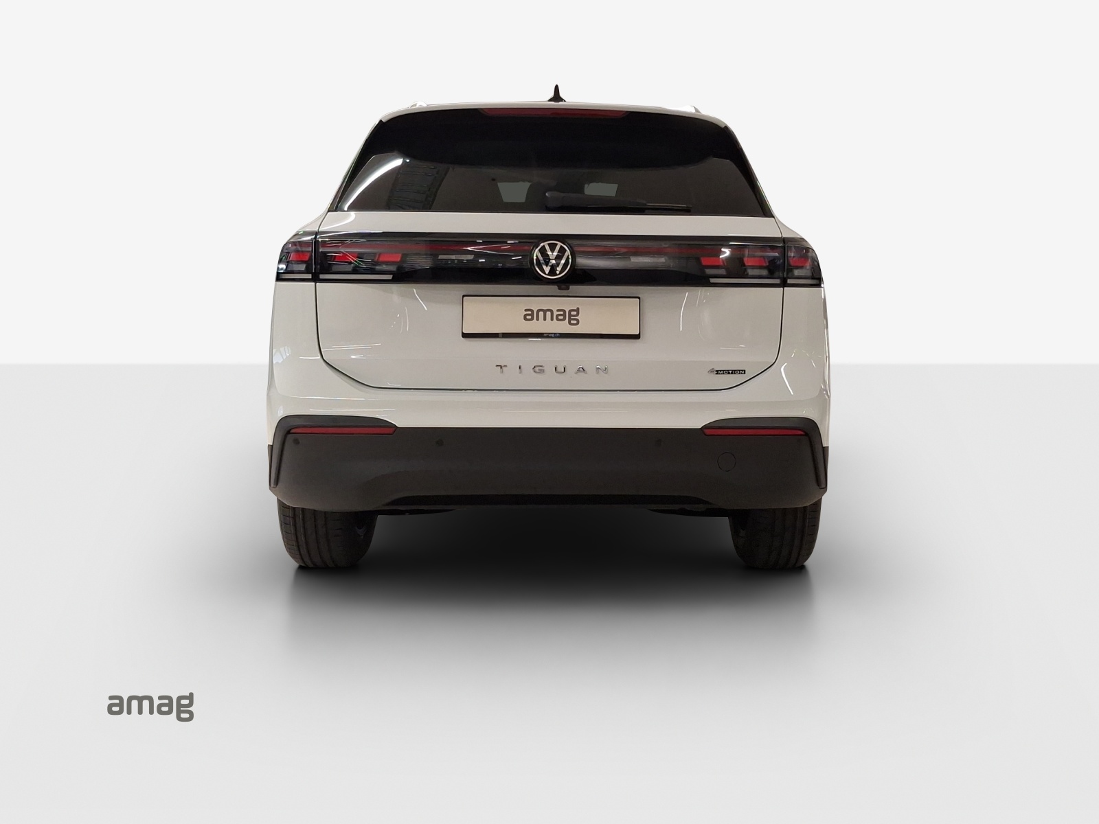 VW Tiguan 2.0 TSI DSG United 4Motion-showroom-element-3