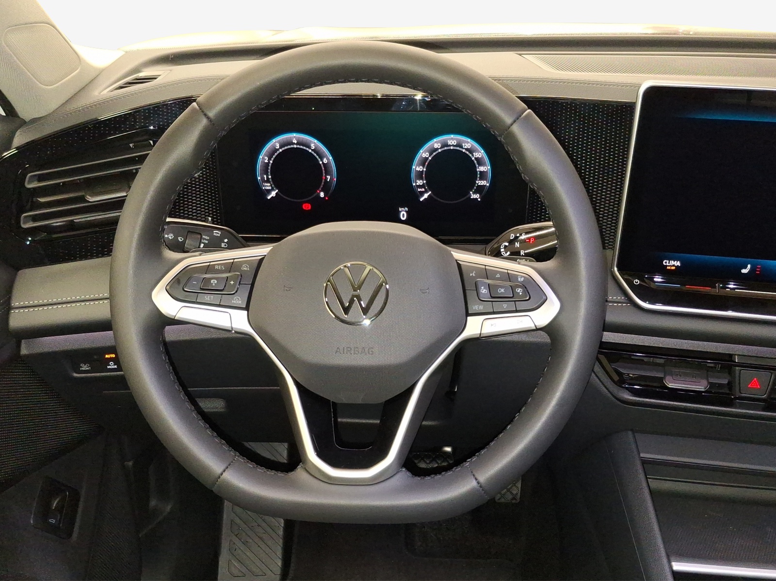 VW Tiguan 2.0 TSI DSG United 4Motion-image-9