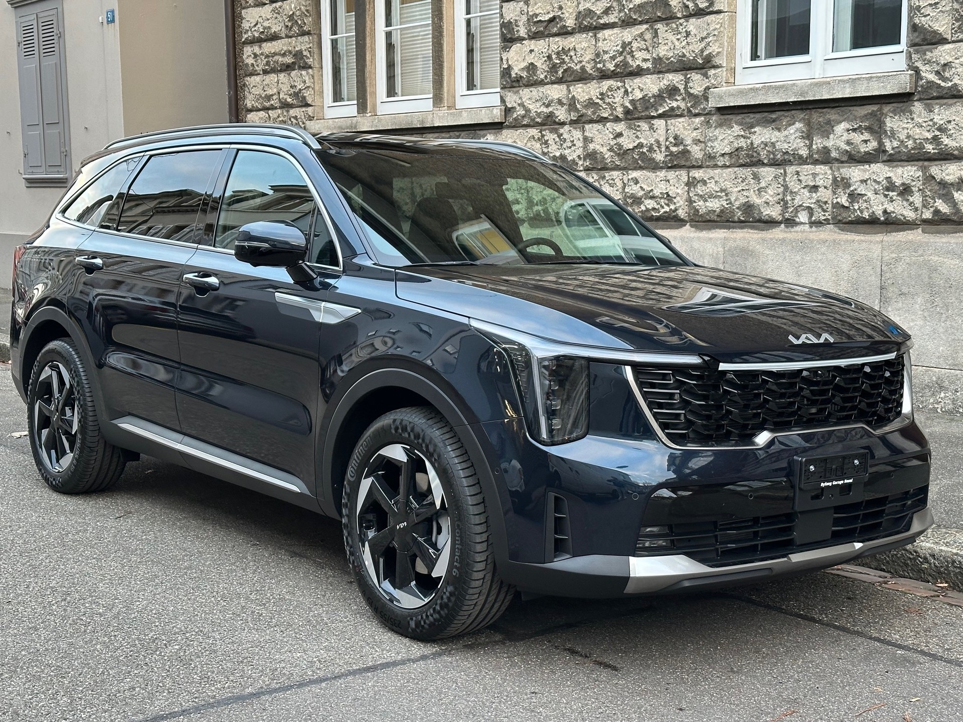 KIA Sorento 1.6 T-GDi HEV 7P Style-showroom-element-2