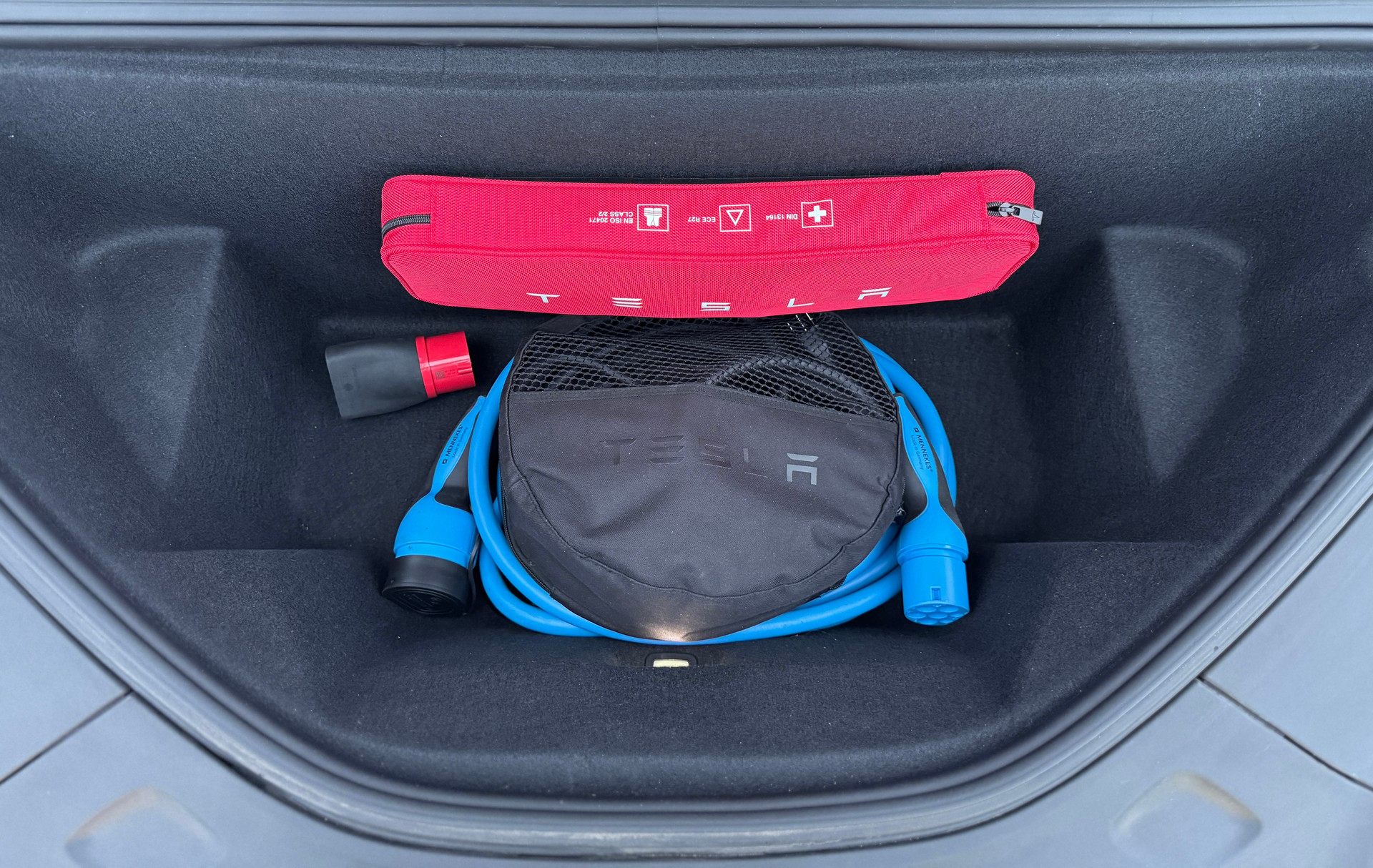TESLA Model S 100 D Ludicrous Performance / Enhanced Autopilot / inkl. Batteriegarantie-image-13
