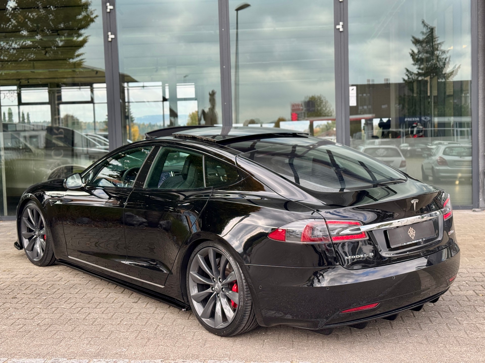TESLA Model S 100 D Ludicrous Performance / Enhanced Autopilot / inkl. Batteriegarantie-showroom-element-3