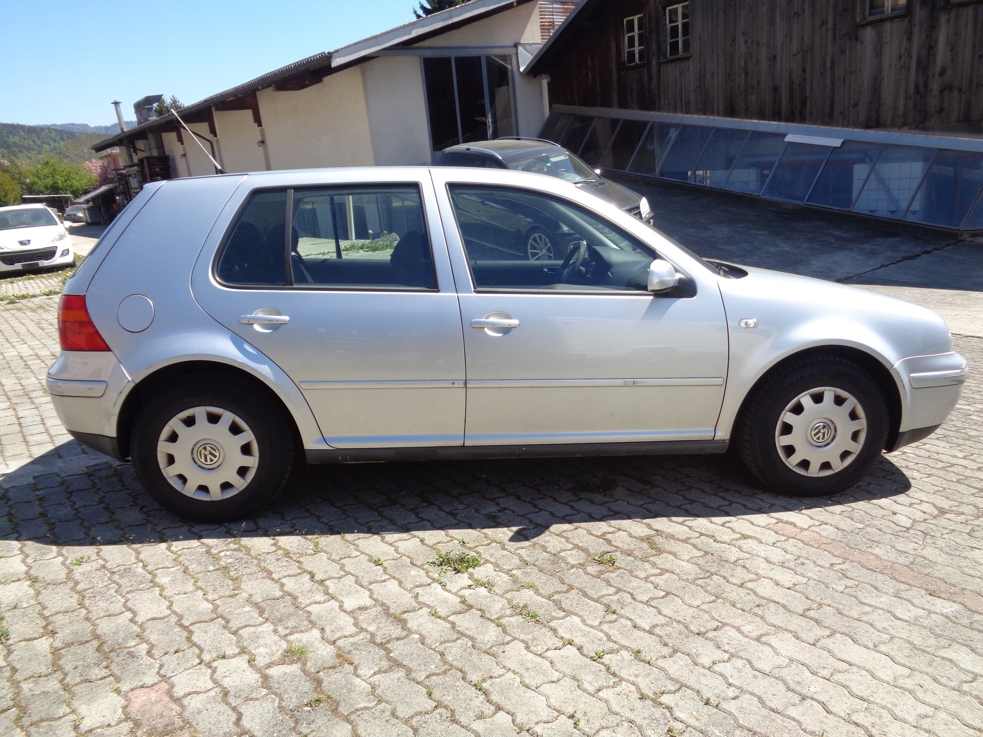 VW Golf 1.4 16V-image-4