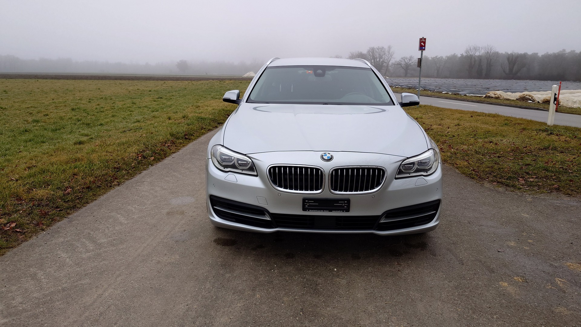 BMW 530d Touring xDrive Steptronic-image-9
