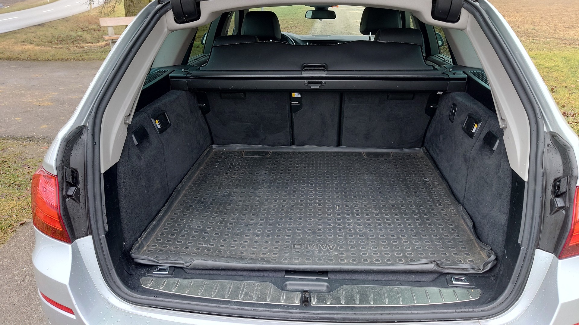 BMW 530d Touring xDrive Steptronic-image-4