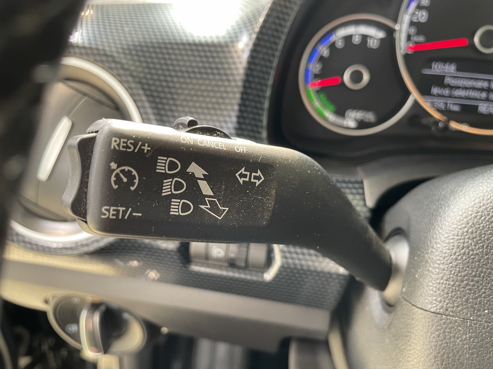 VW e-Up-image-16