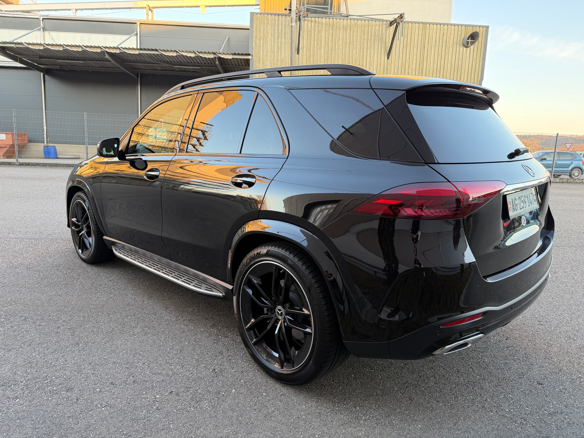 MERCEDES-BENZ GLE 300 d 4Matic 9G-Tronic-image-2