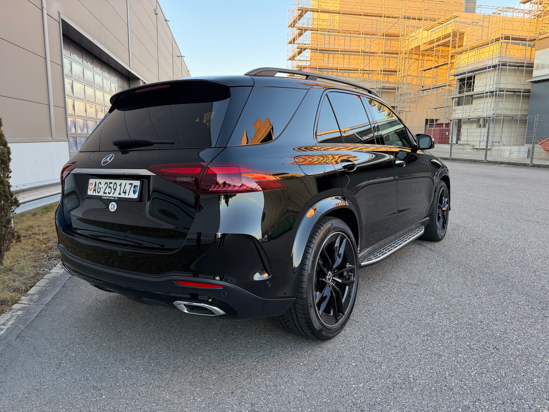 MERCEDES-BENZ GLE 300 d 4Matic 9G-Tronic-image-3