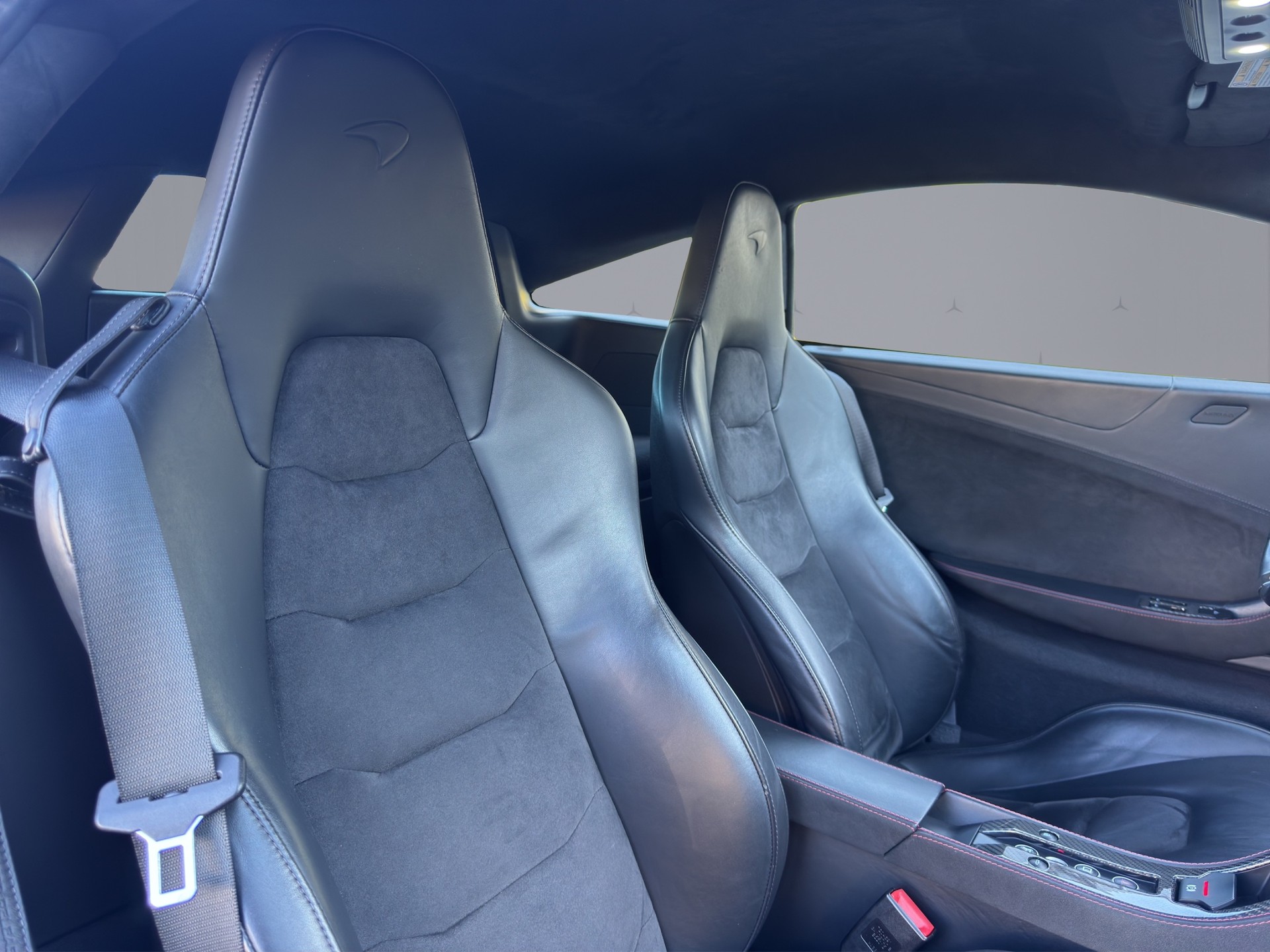 McLAREN MP4-12C Coupé 3.8 V8 SSG-image-16