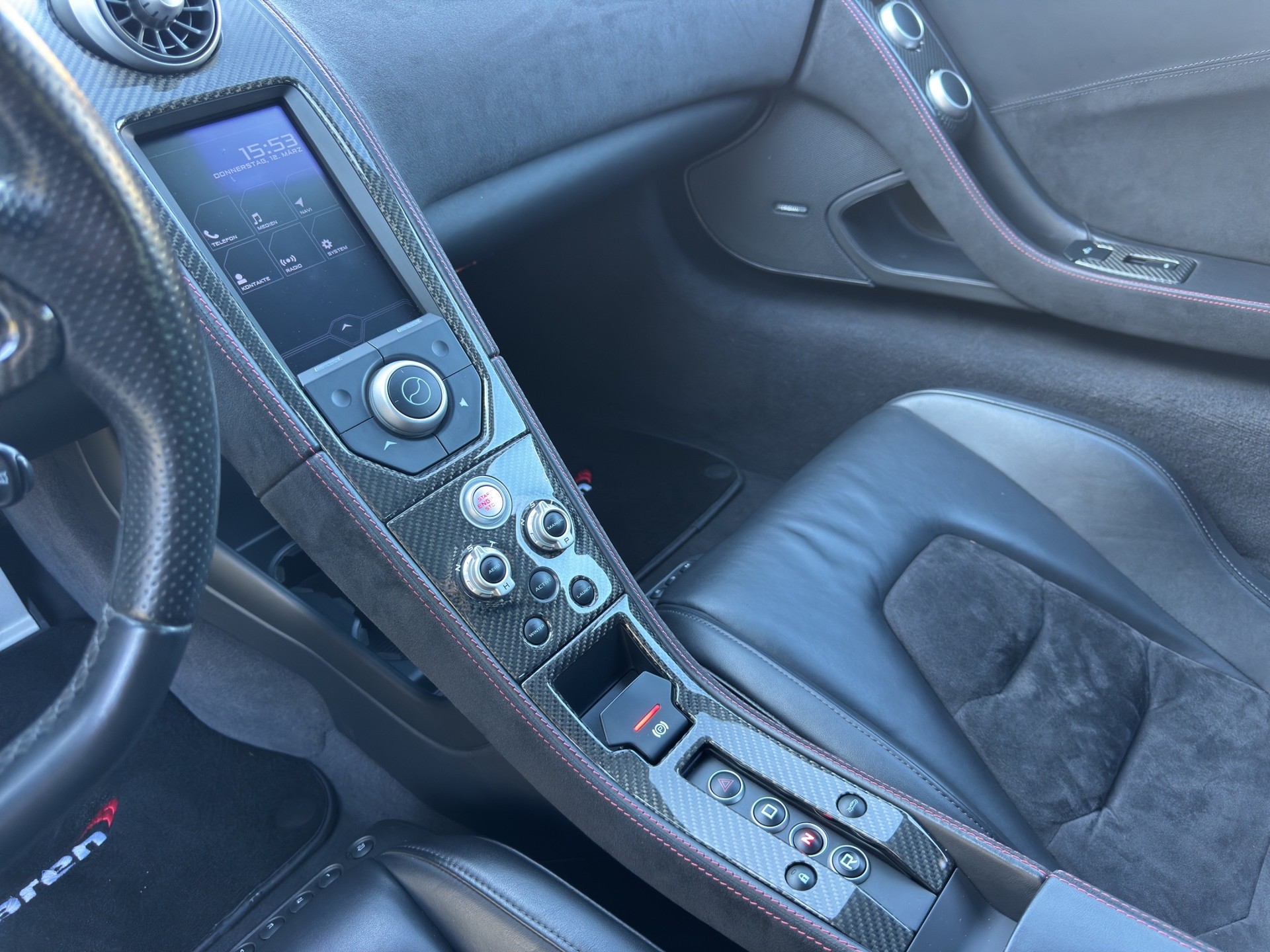McLAREN MP4-12C Coupé 3.8 V8 SSG-image-13