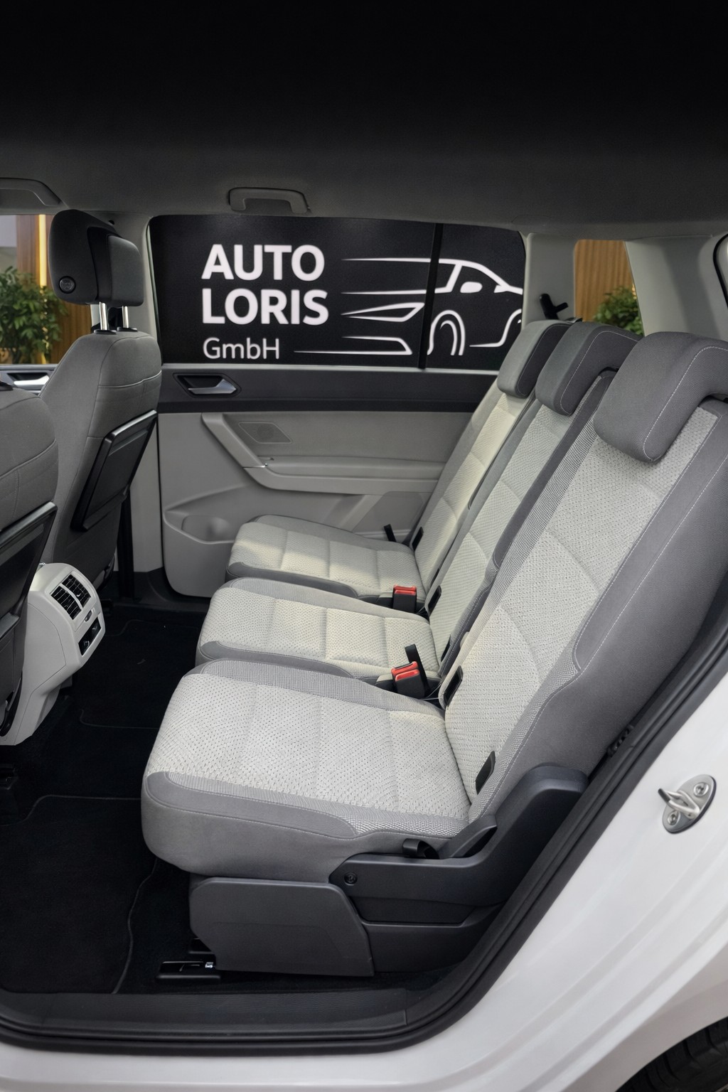 VW Touran 2.0 TDI BlueMotion Technology Comfortline-image-7
