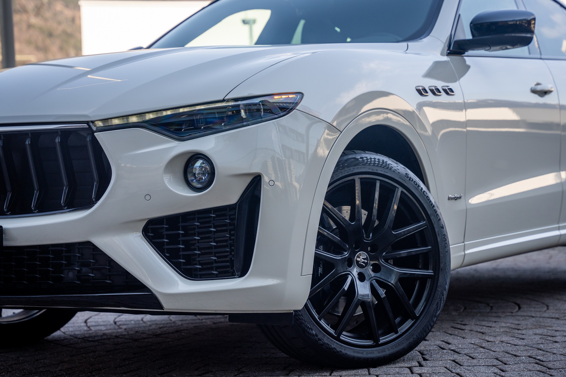 MASERATI Levante S 3.0 V6 GranSport Automatica-image-5