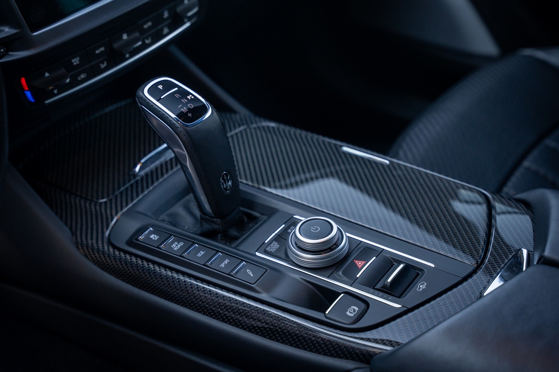 MASERATI Levante S 3.0 V6 GranSport Automatica-image-12