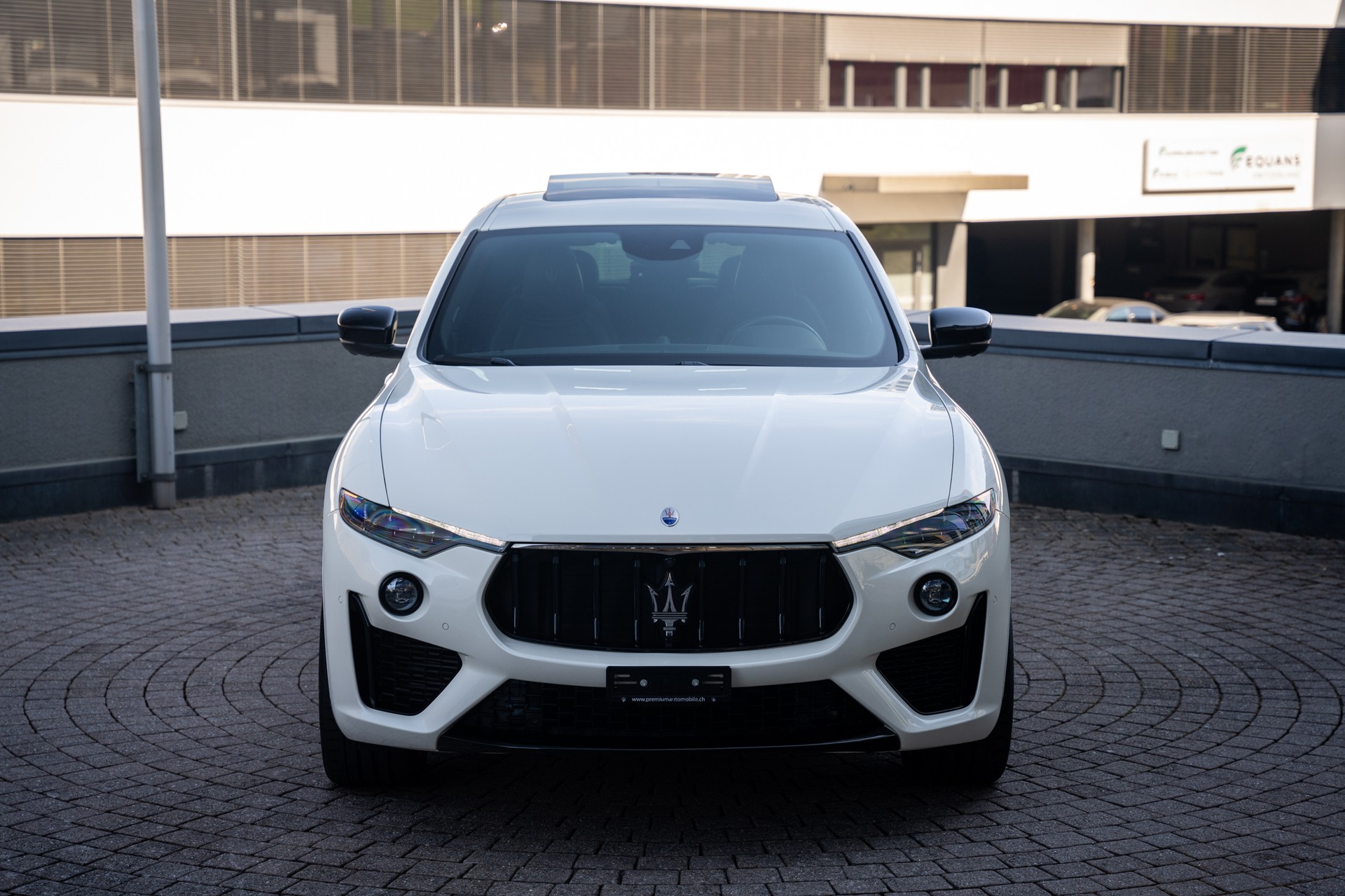 MASERATI Levante S 3.0 V6 GranSport Automatica-image-1