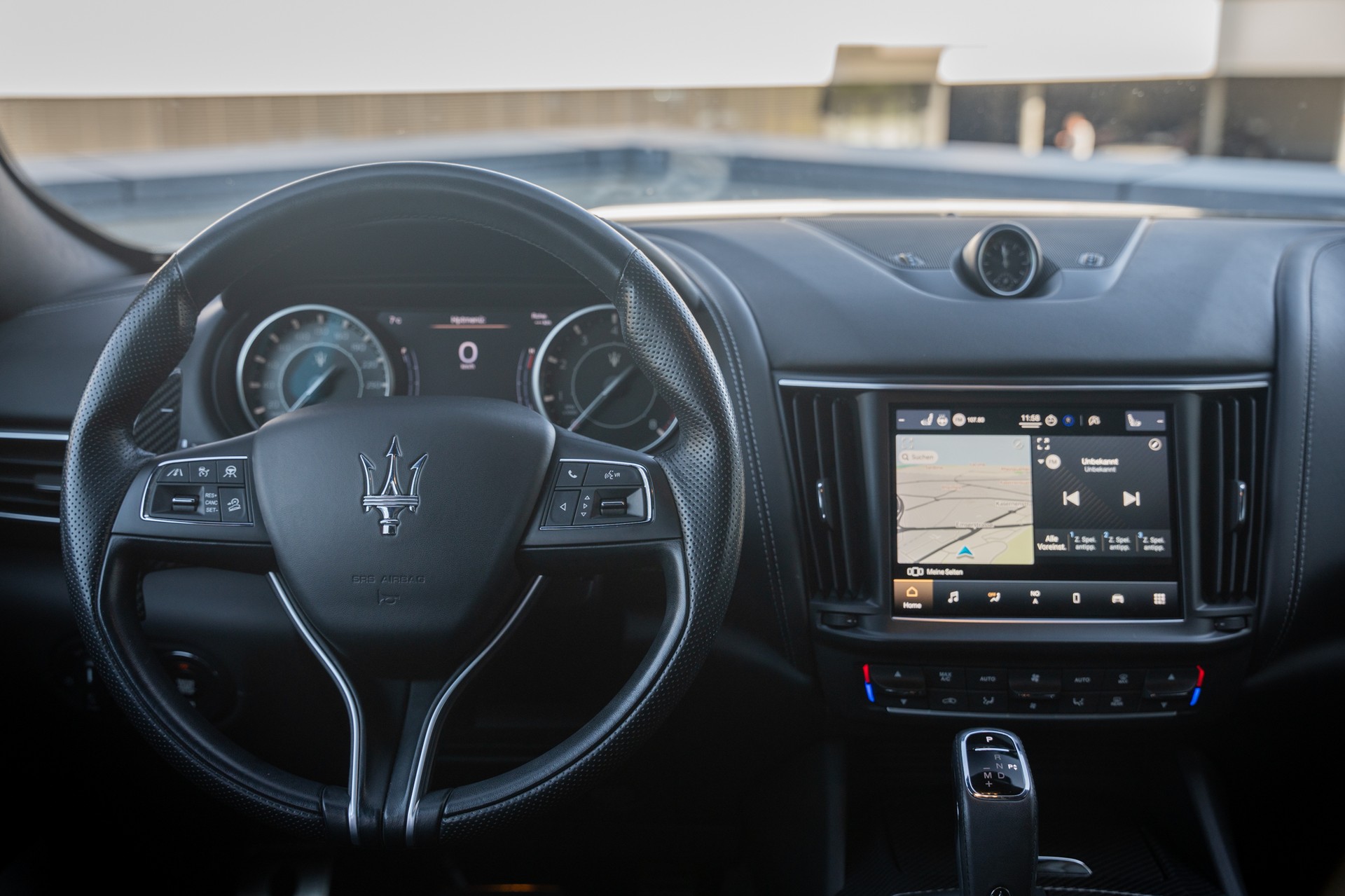 MASERATI Levante S 3.0 V6 GranSport Automatica-image-11