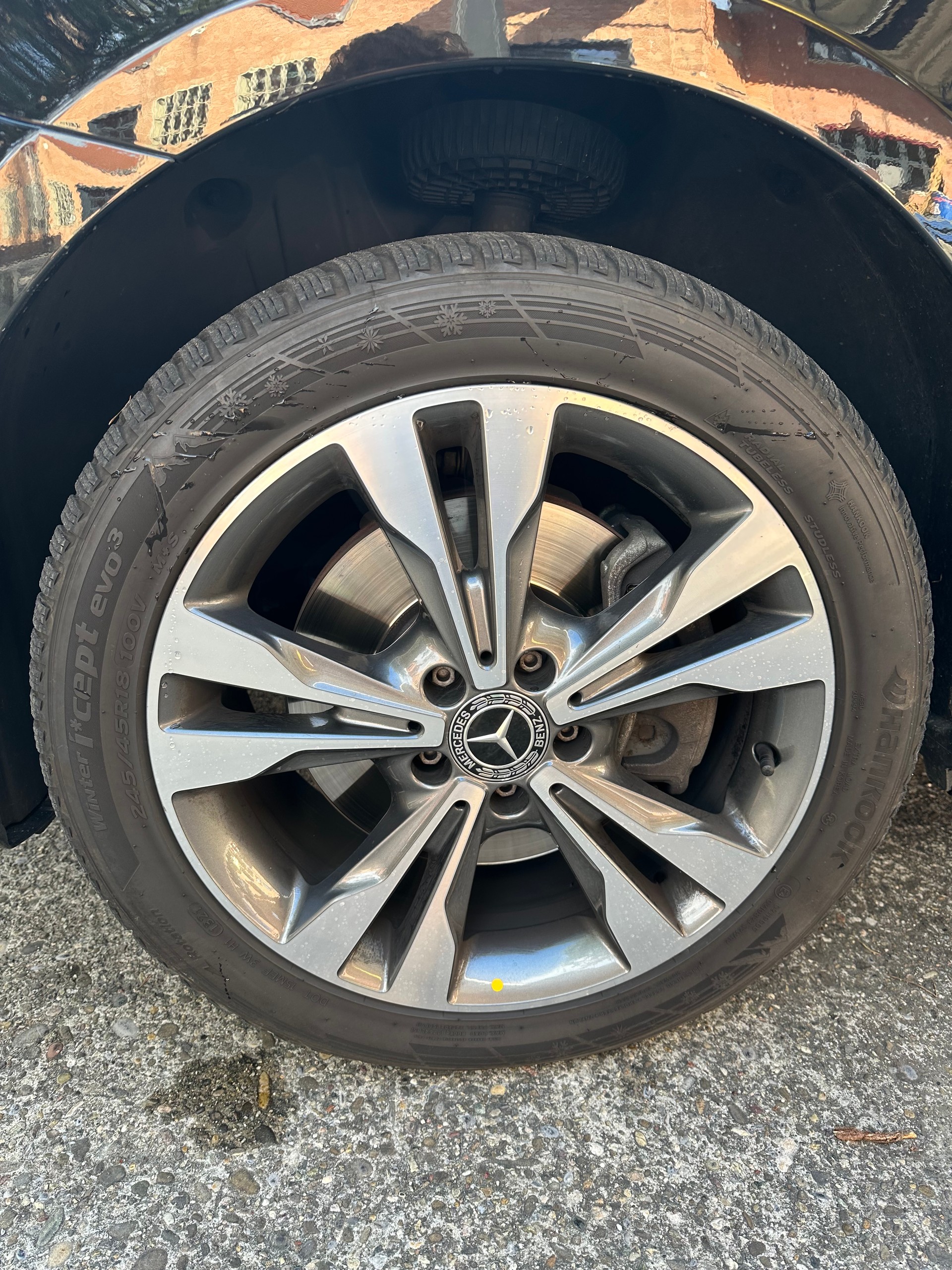 MERCEDES-BENZ V 300 d Avantgarde lang | 7 Sitze + Liegpaket | Distronic | 360° | Burmester | AHK | MB Garantie bis 07/2027-image-9