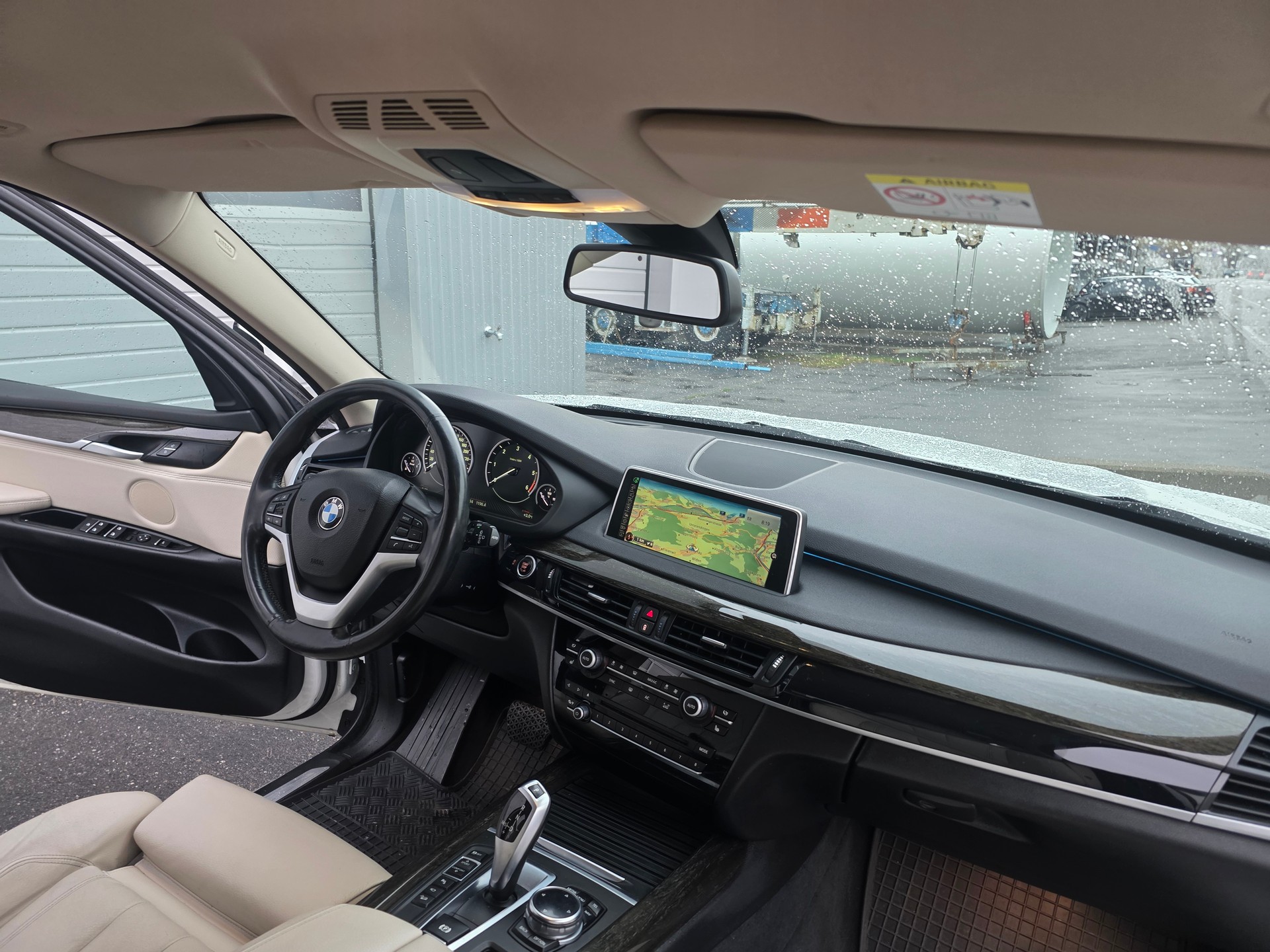 BMW X5 xDrive 30d Steptronic-image-14