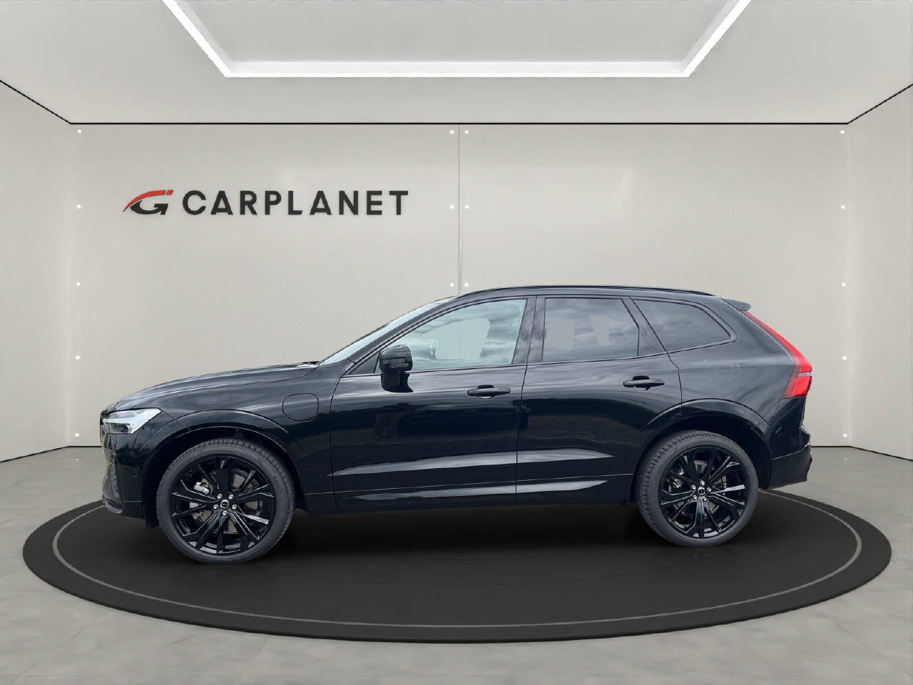 VOLVO XC60 2.0 T6 TE Black Edition eAWD .-showroom-element-2