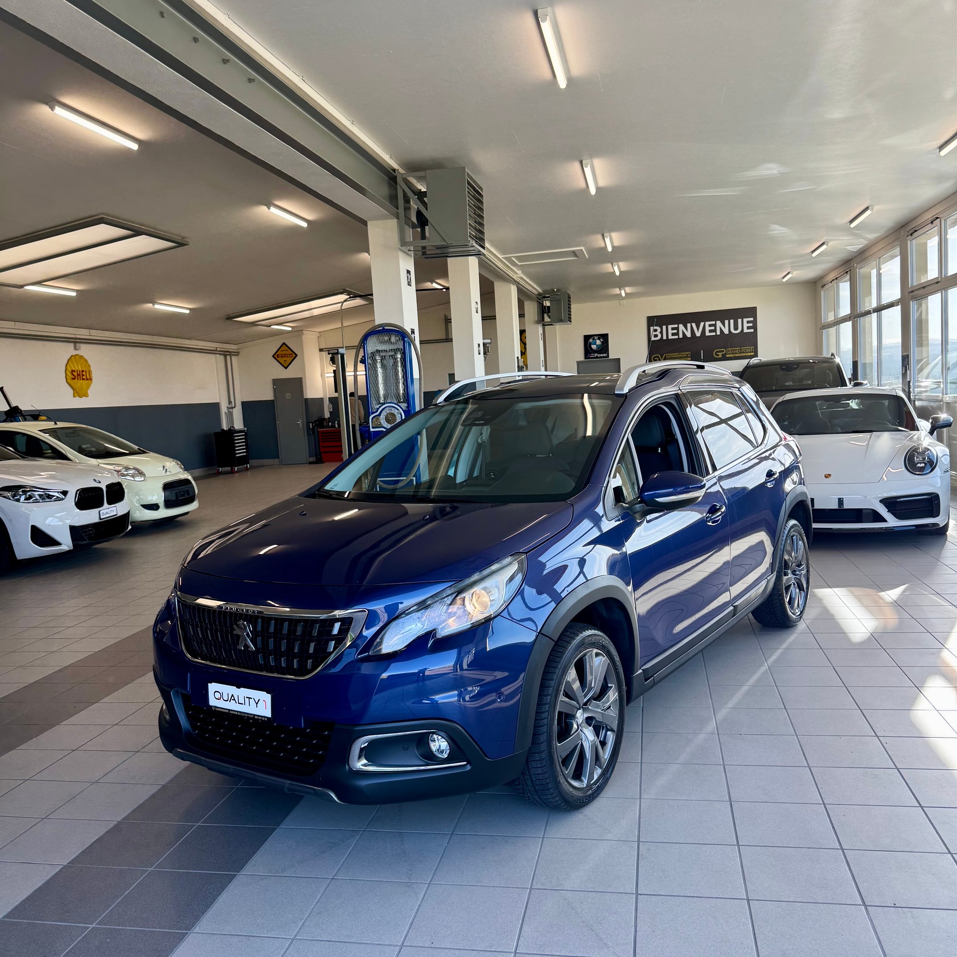 PEUGEOT 2008 1.2 PureTech Allure EAT6