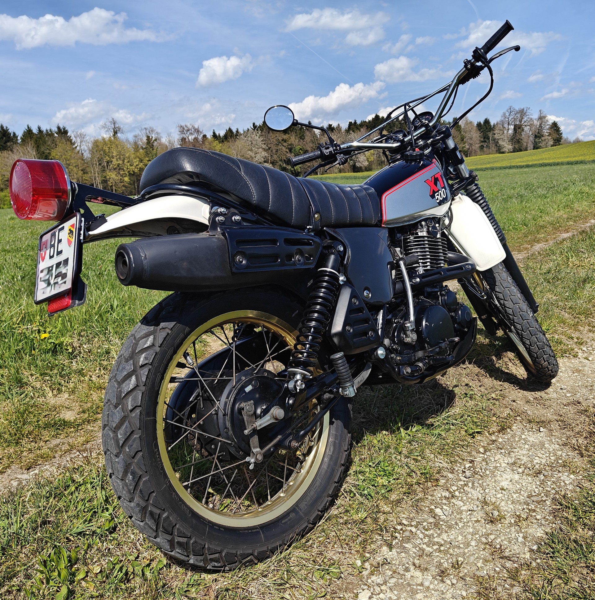 YAMAHA XT500-image-1