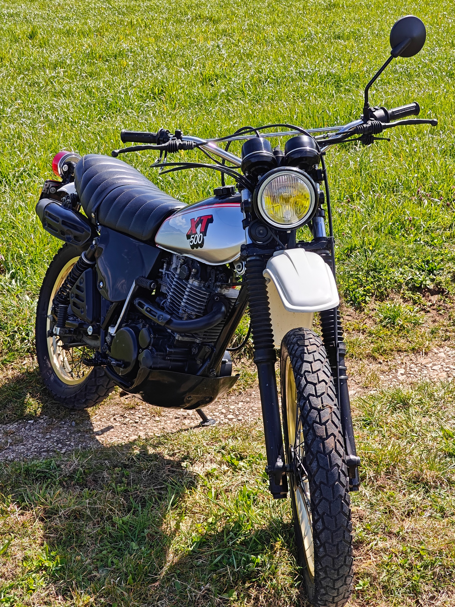 YAMAHA XT500-image-2