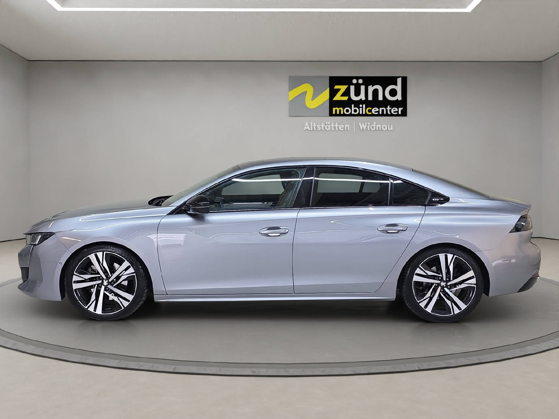 PEUGEOT 508 1.6 PureTech GT-image-1