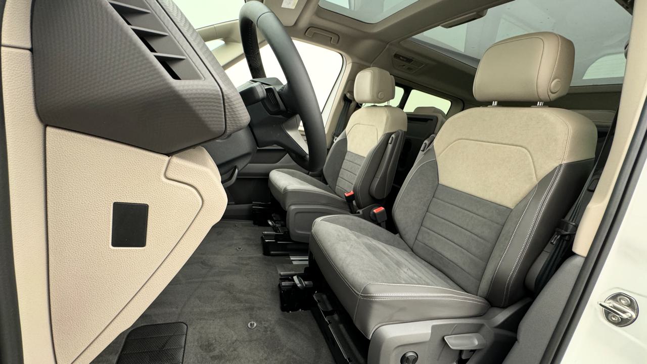 VW Multivan 1.5 eHybrid Life Edition Lang DSG-image-4