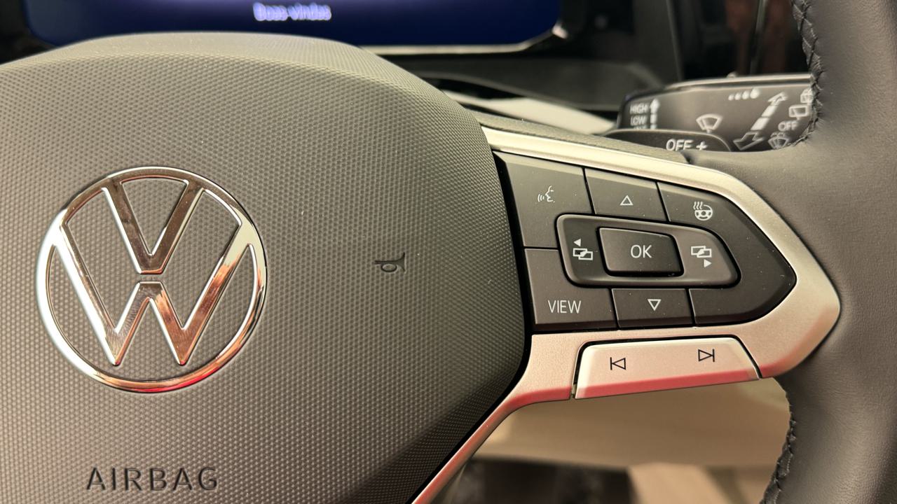 VW Multivan 1.5 eHybrid Life Edition Lang DSG-image-9