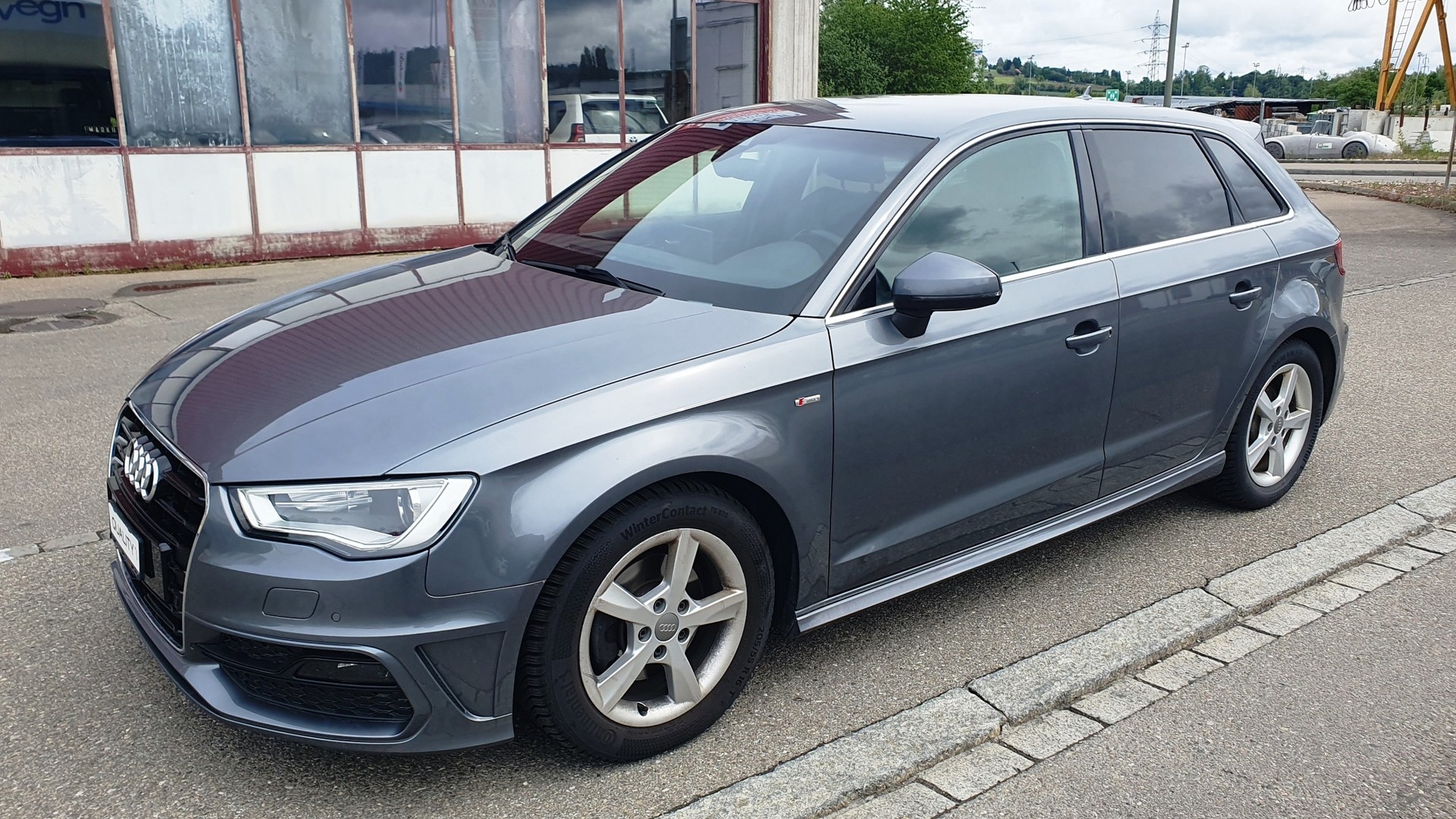 AUDI A3 Sportback 1.6TDI S-Line S-tronic-image-7