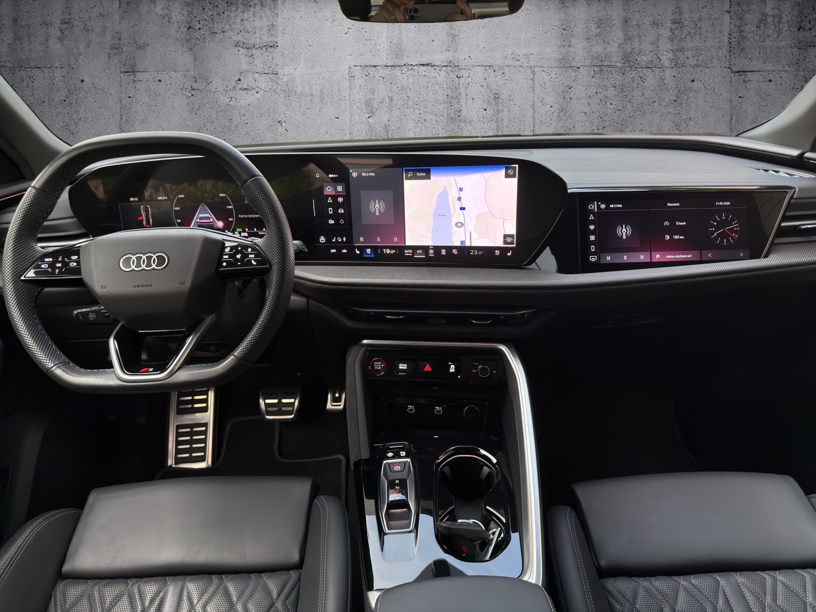 AUDI SQ5 TFSI quattro S-tronic *CH-Fahrzeug / Gratisservice / 5 Jahre Garantie*-image-7