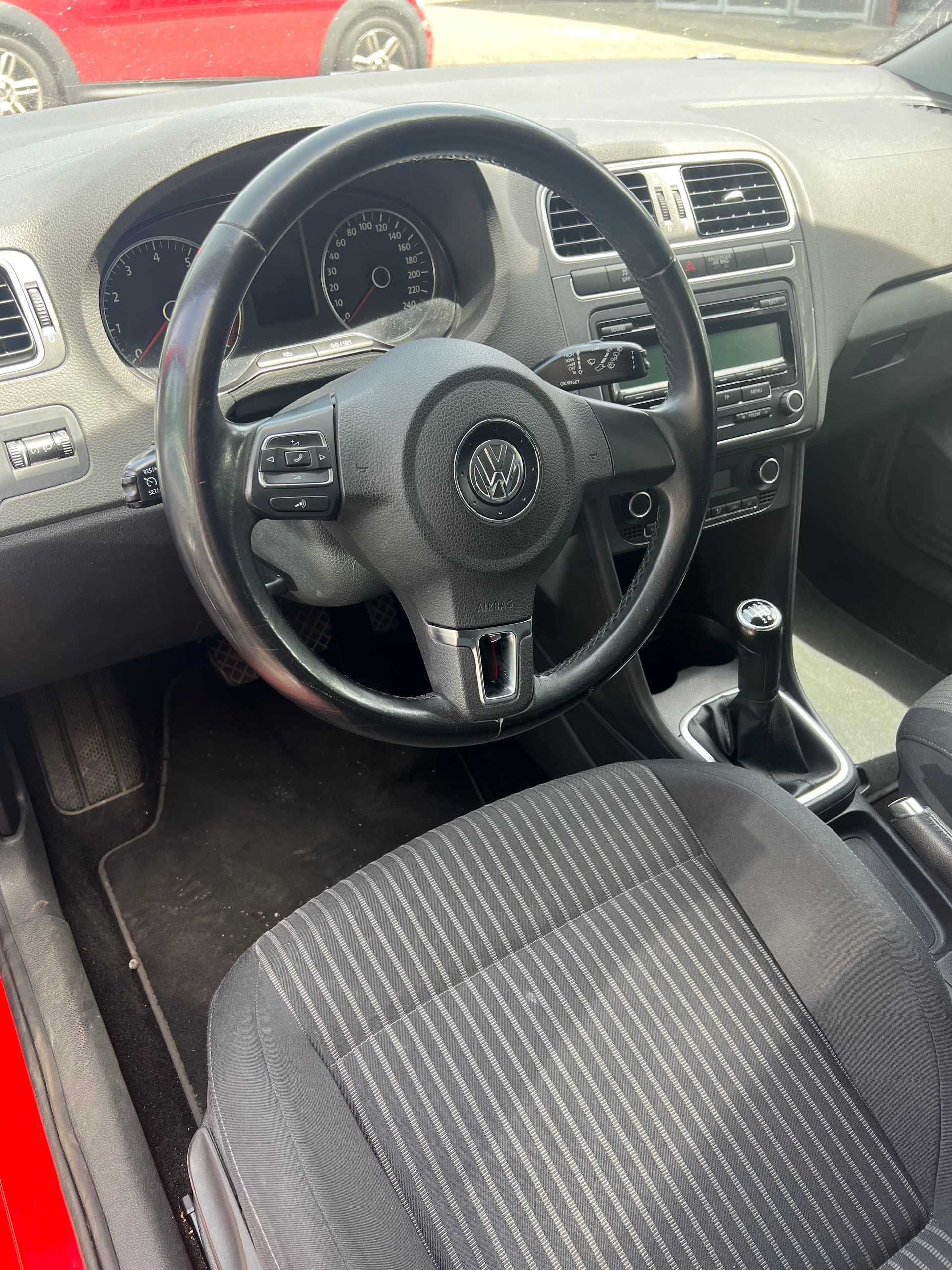 VW Polo 1.2 TSI Comfortline-image-2