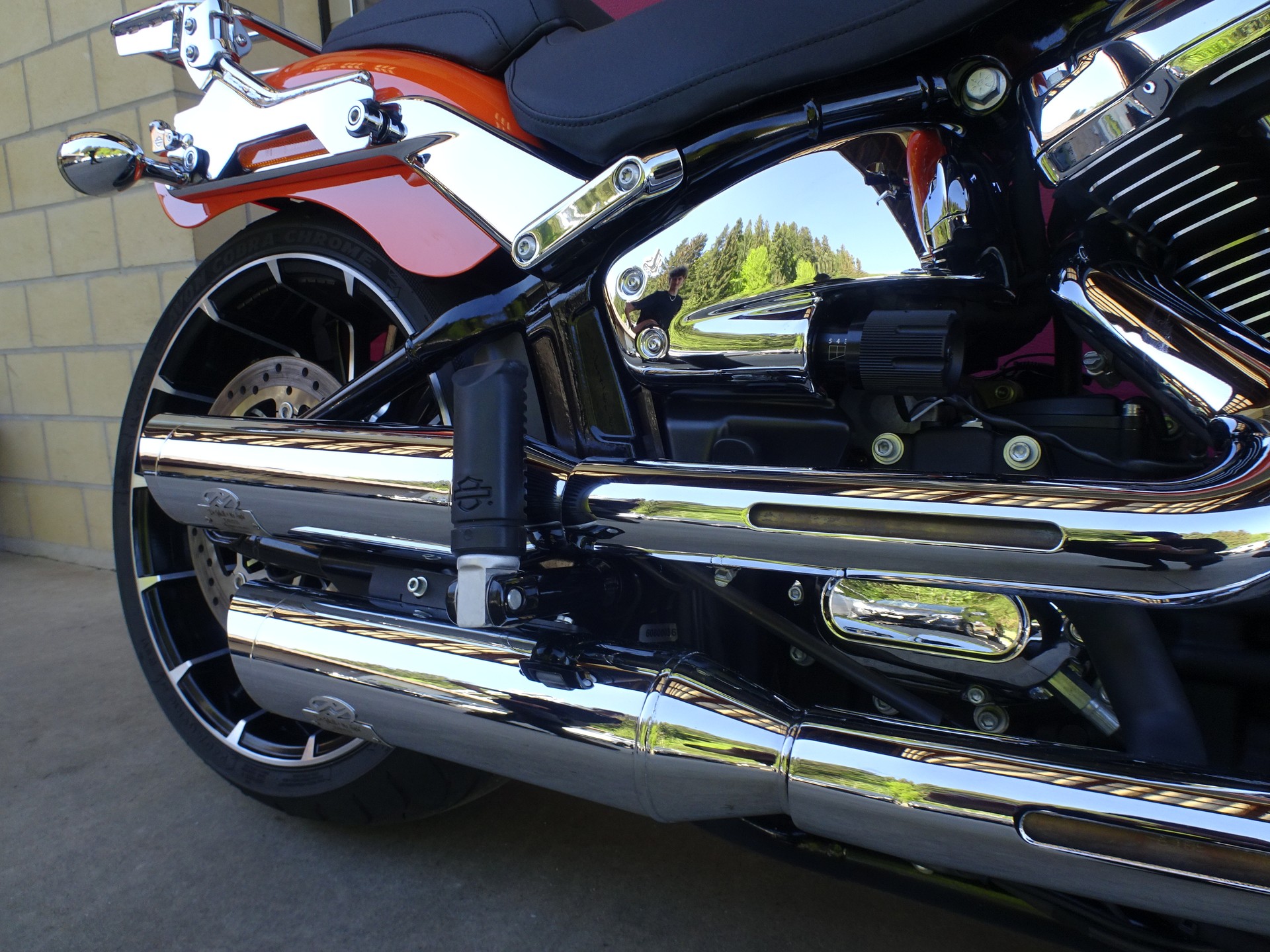 HARLEY-DAVIDSON FXBR Breakout 117-image-13